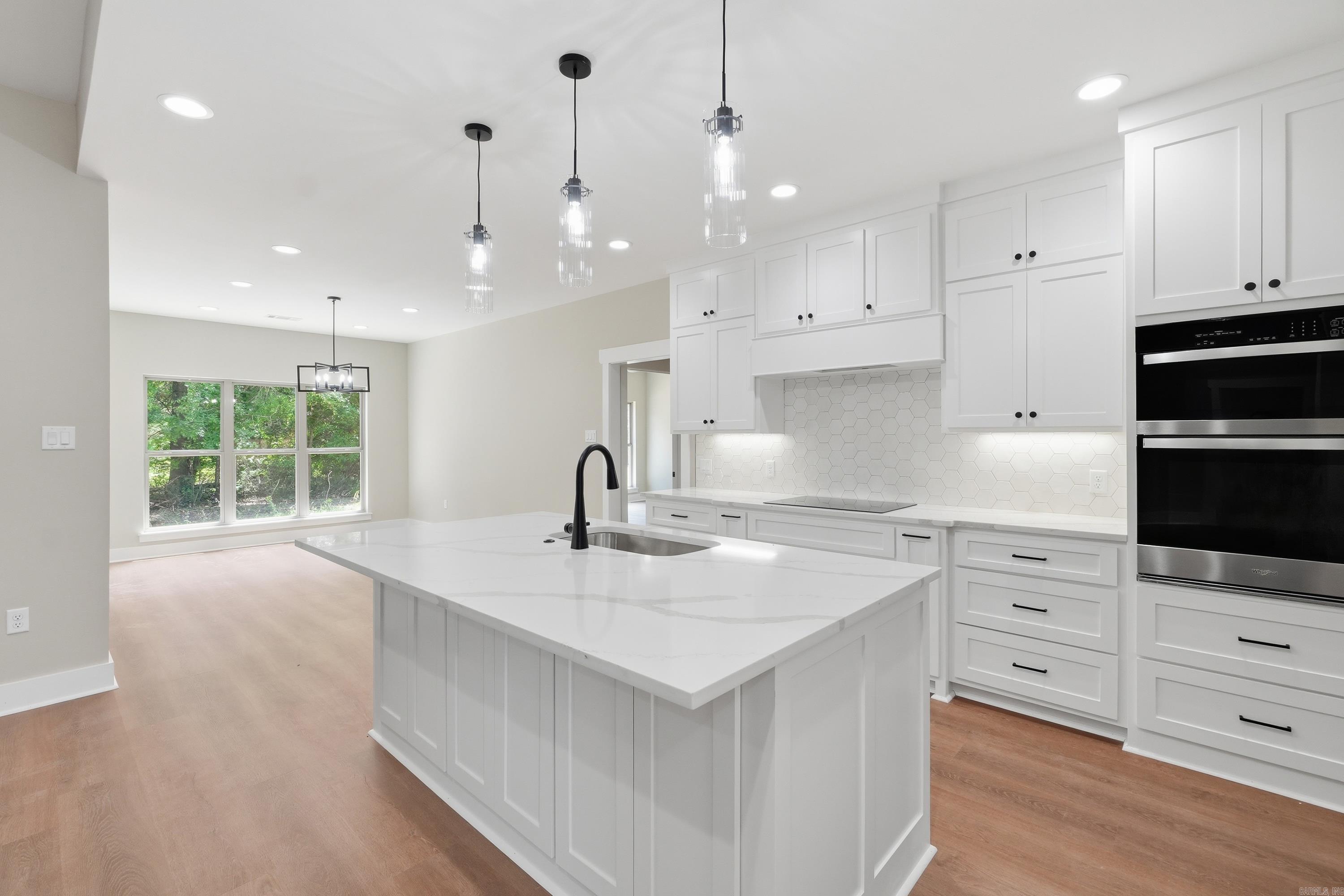 17 Ridgewood  Greenbrier, AR