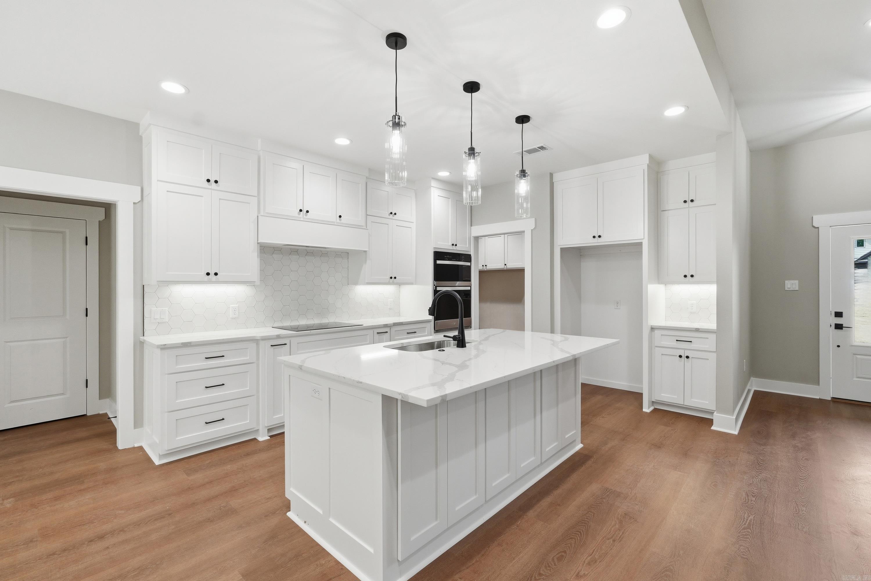 17 Ridgewood  Greenbrier, AR