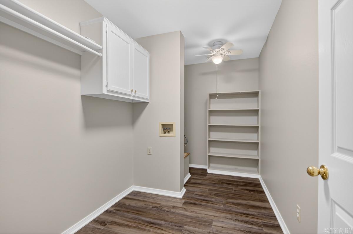 1212 River Oaks  Benton, AR