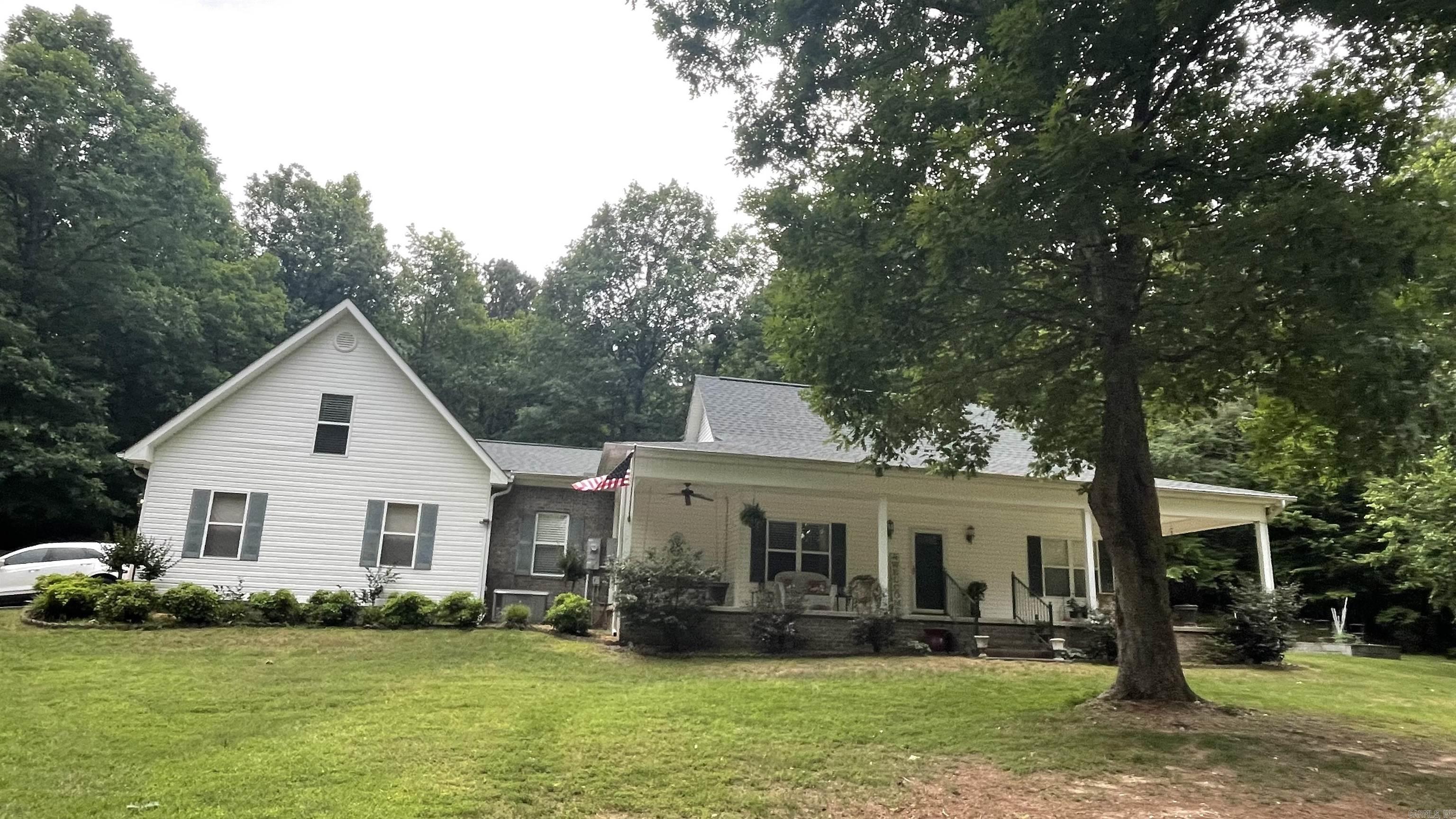 3219 Peeler Bend Road  Benton, AR
