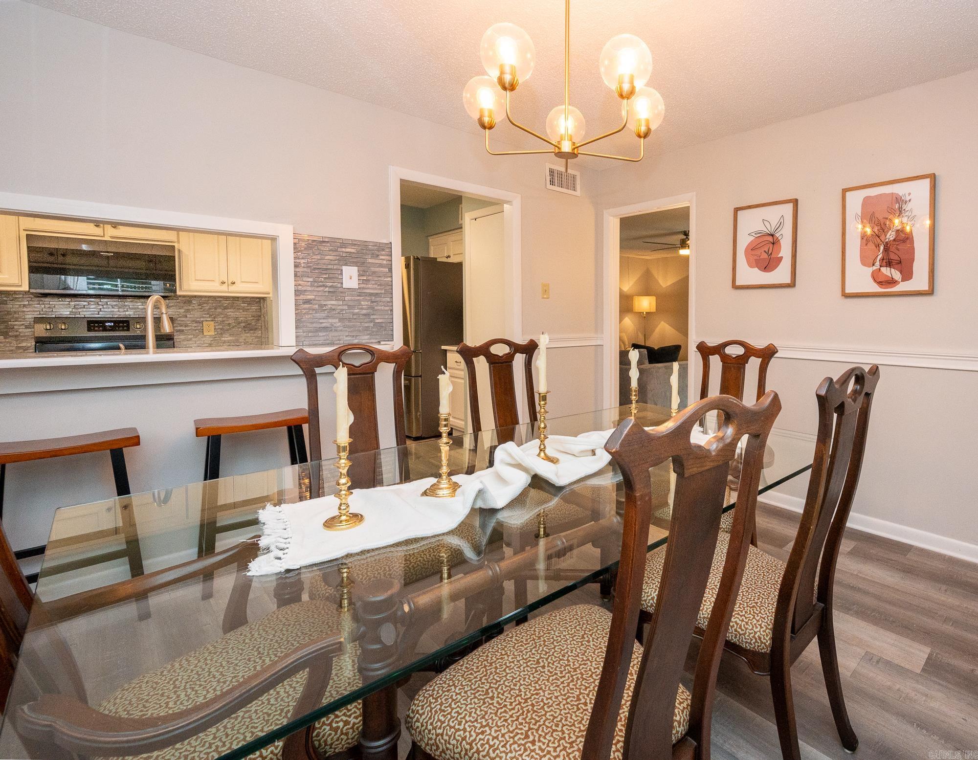 32 Hampshire  Little Rock, AR