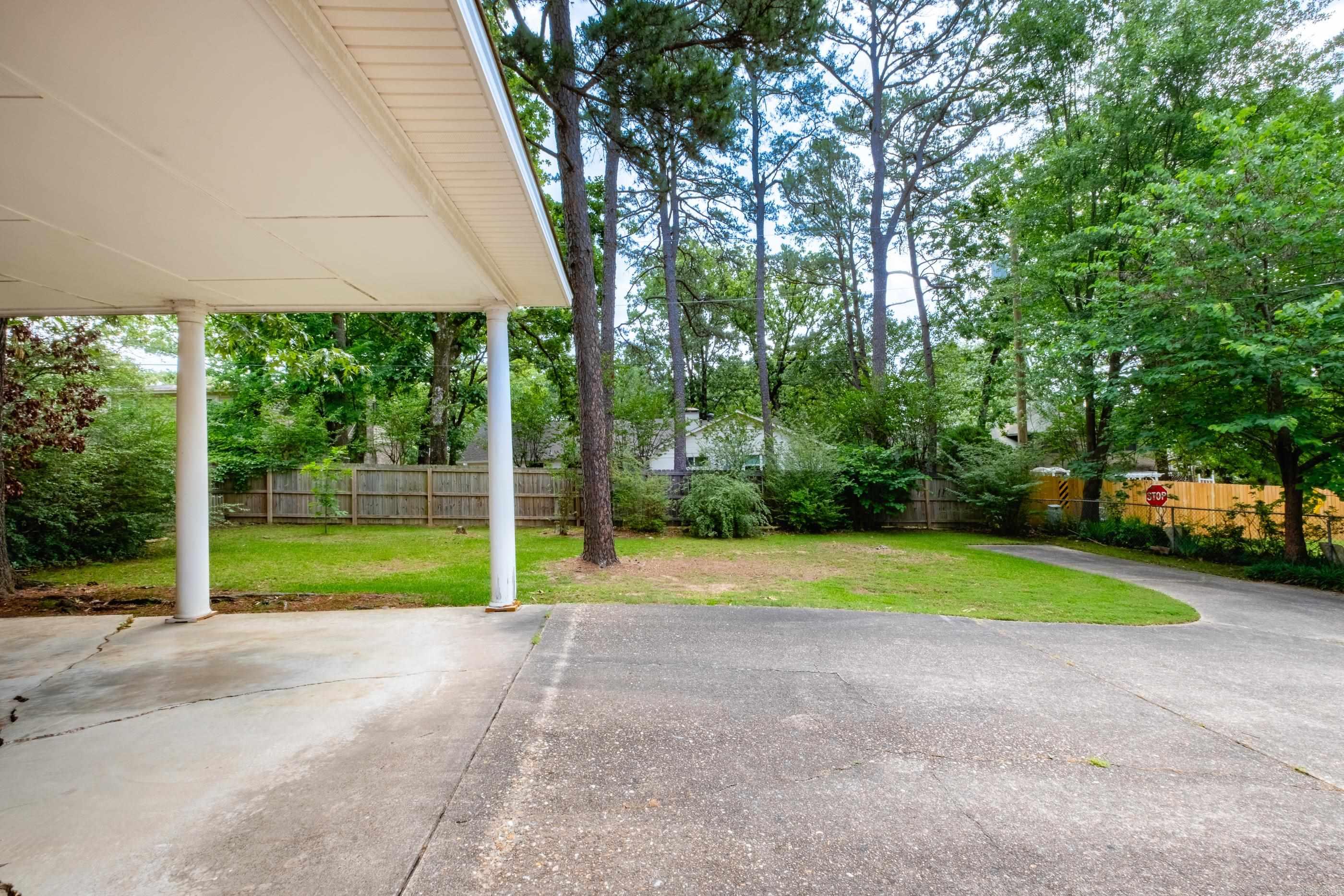 19 Queenspark  Little Rock, AR