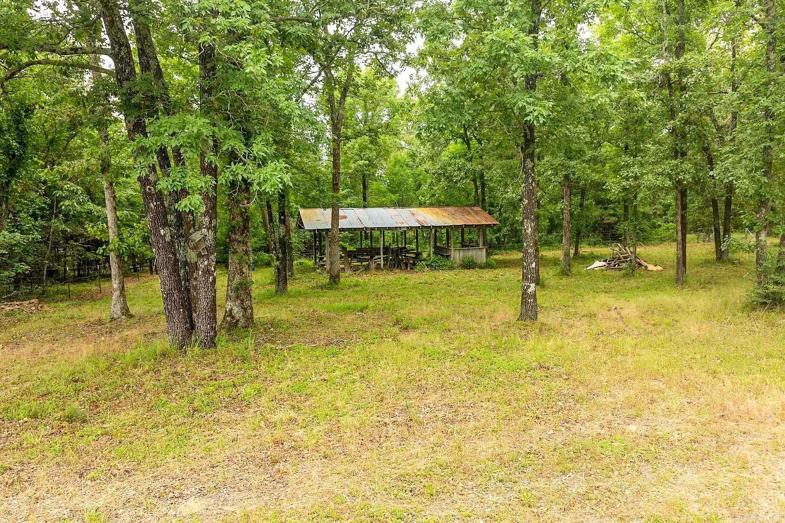 2340 Fairview Road — photo 4