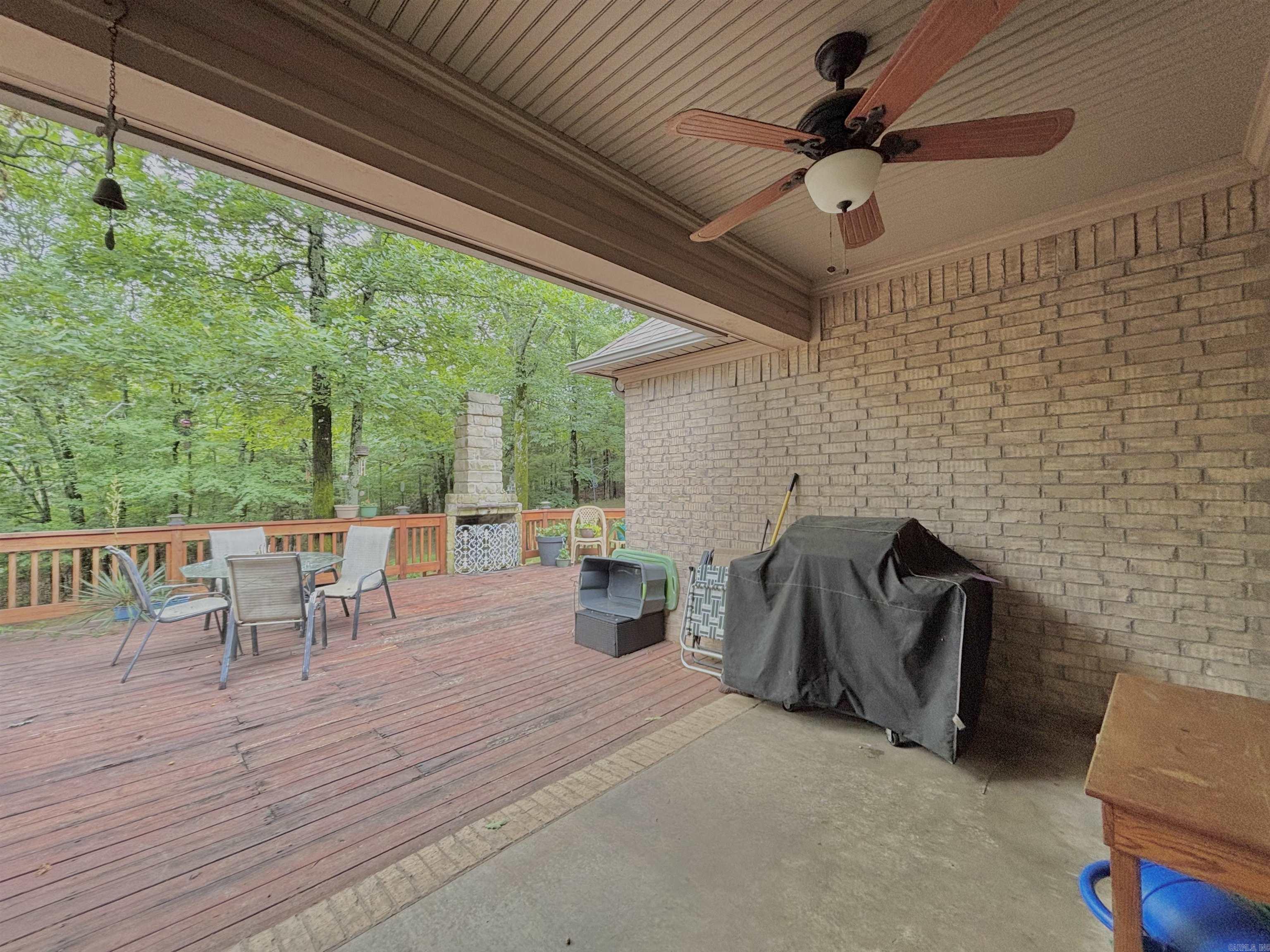 190 Blackjack Rd.  Greenbrier, AR