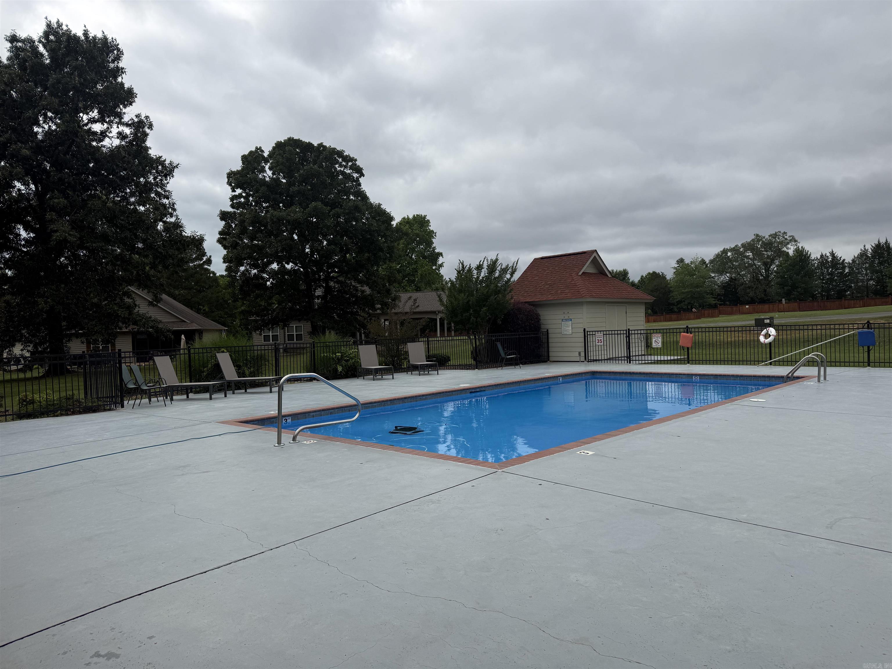 45 South Drive #3  Greers Ferry, AR