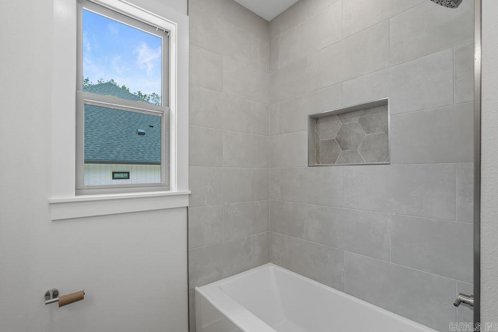 321 Maderas Drive  Hot Springs Village, AR