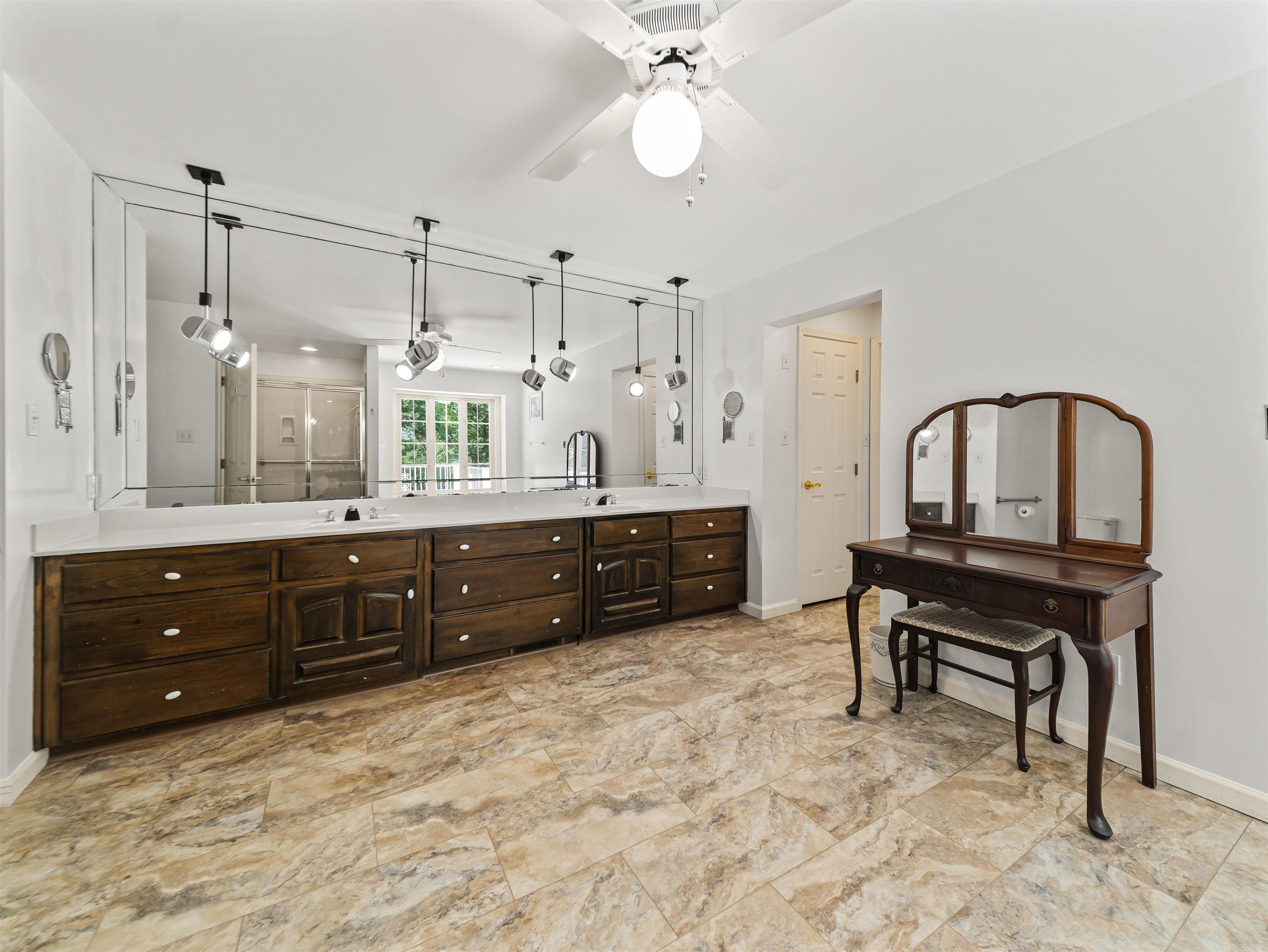 307 Whispering Hills  Hot Springs, AR
