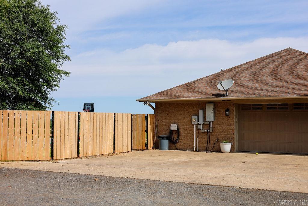 6056 Highway 11 N  Des Arc, AR