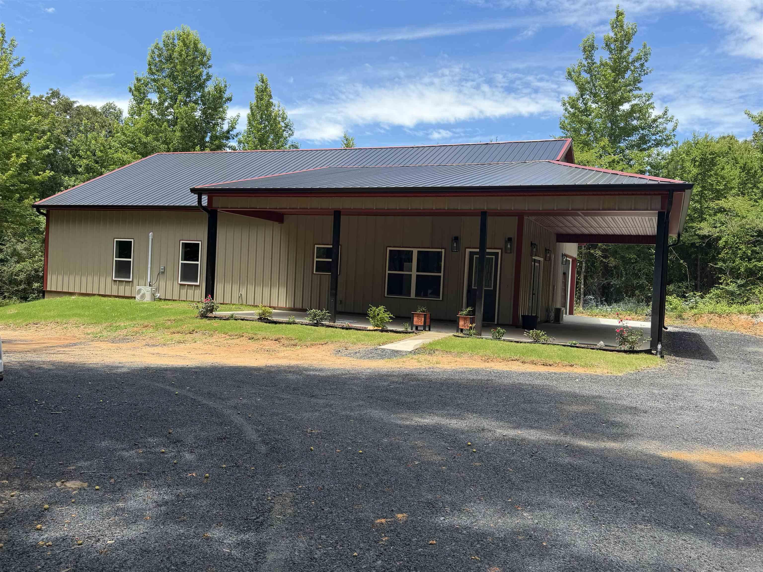 14411 Arnies Valley Road