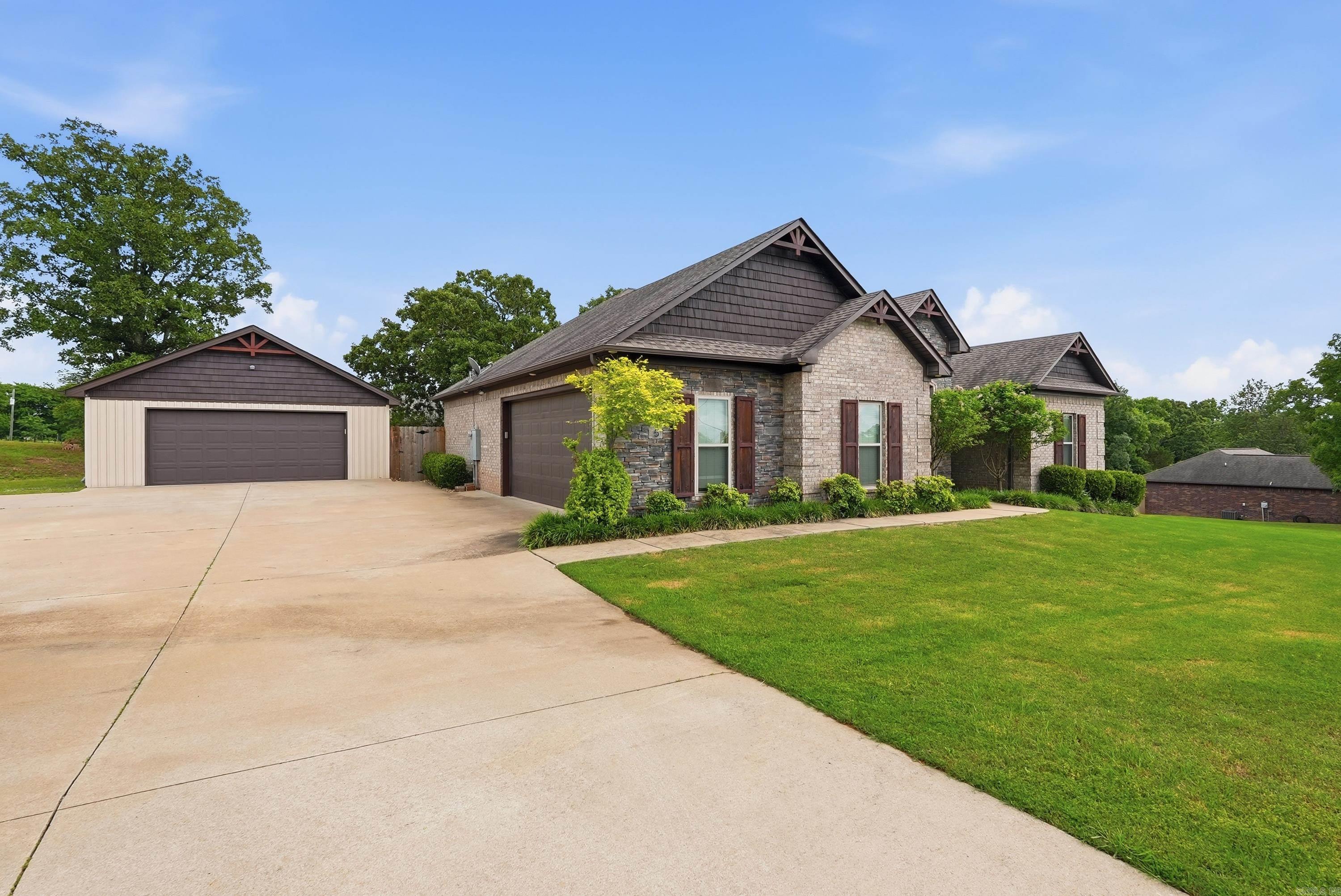 5 Lukefield  Greenbrier, AR