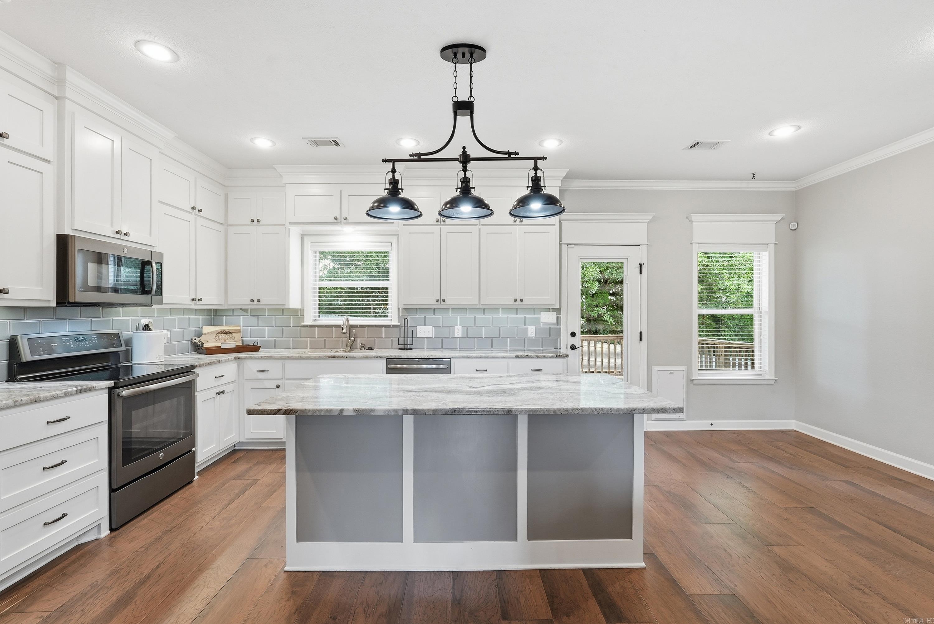 5 Lukefield  Greenbrier, AR