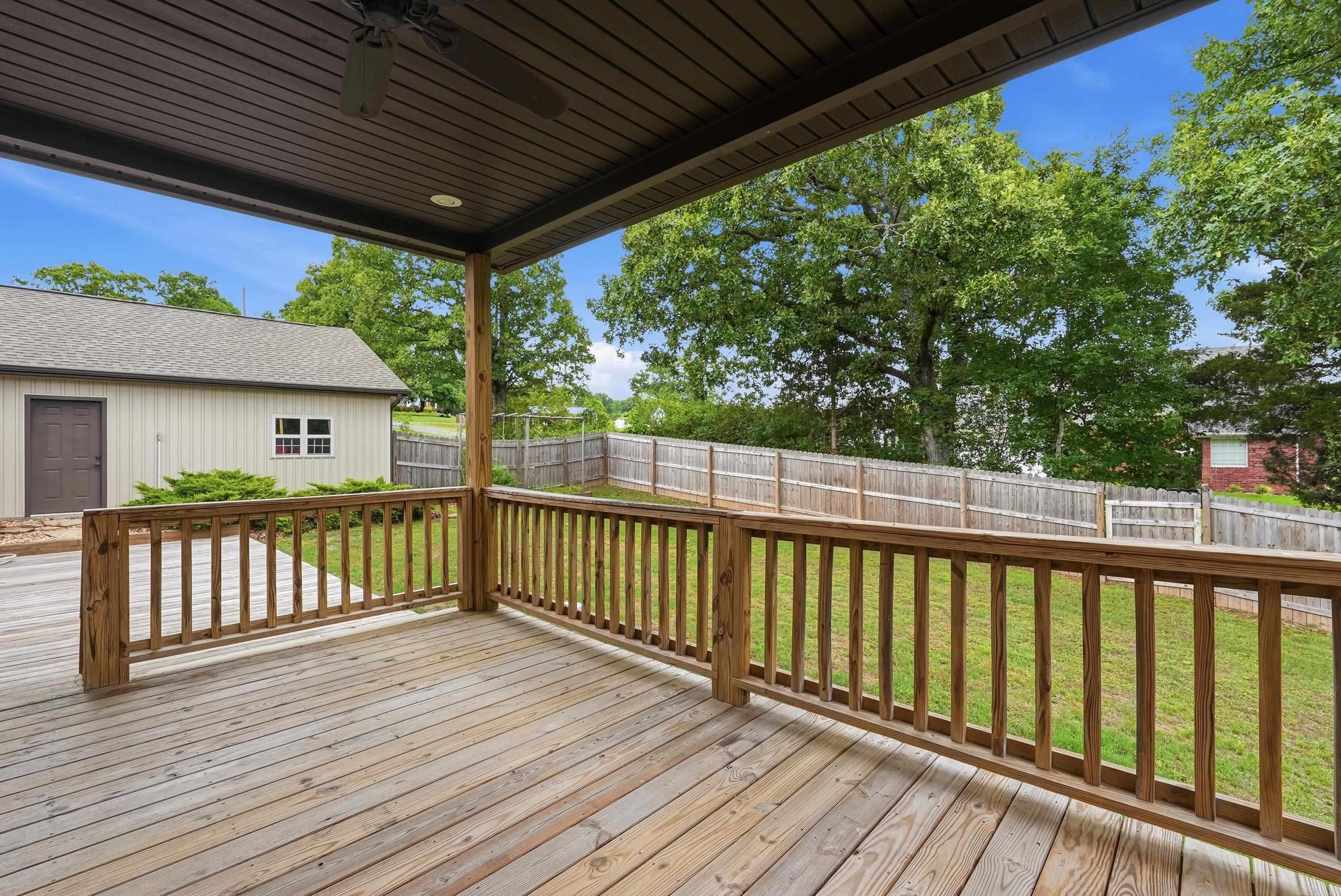 5 Lukefield  Greenbrier, AR