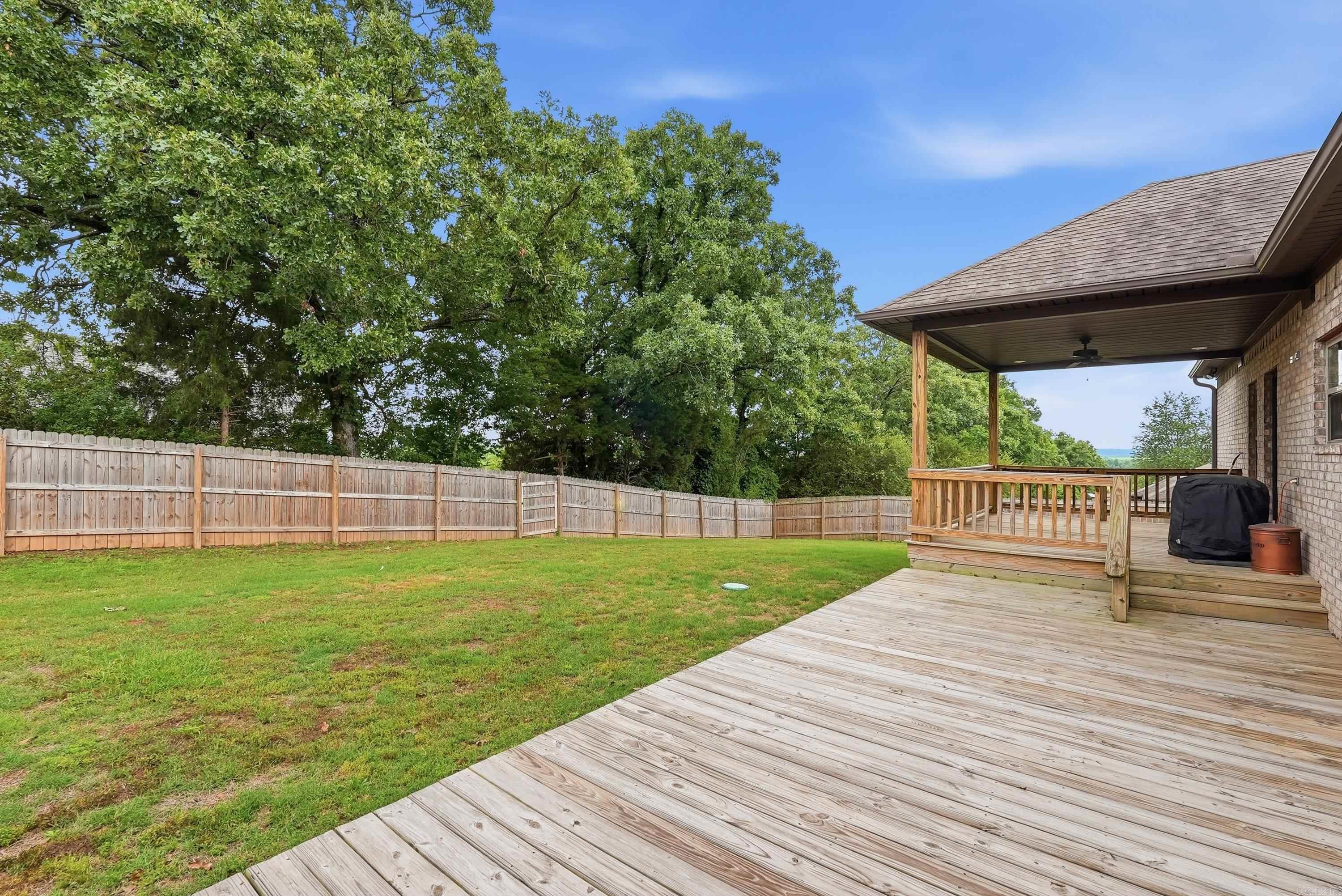 5 Lukefield  Greenbrier, AR