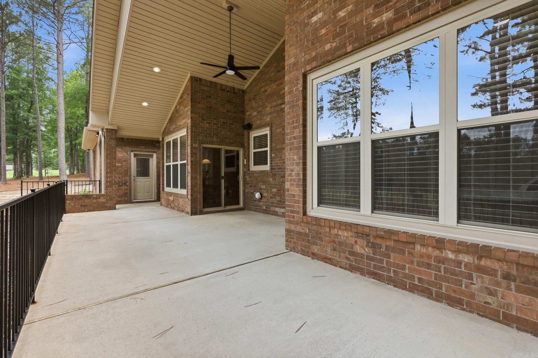 14 Asombroso Lane Hot Springs Village, AR 71909