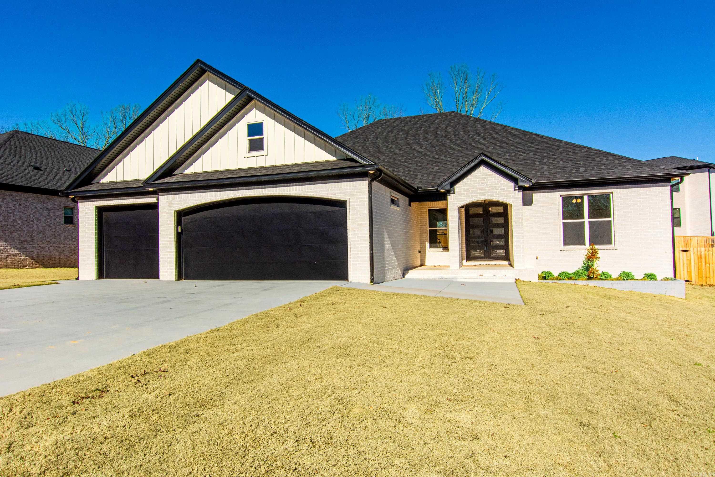 2243 E Maryland Ave  Sherwood, AR