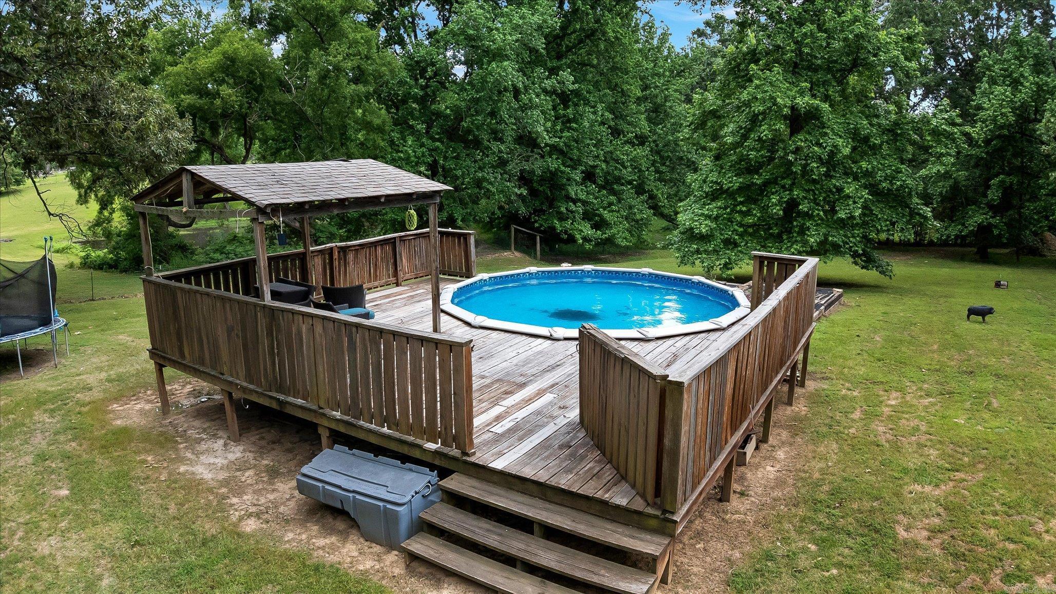 375 County Road 353  Bono, AR