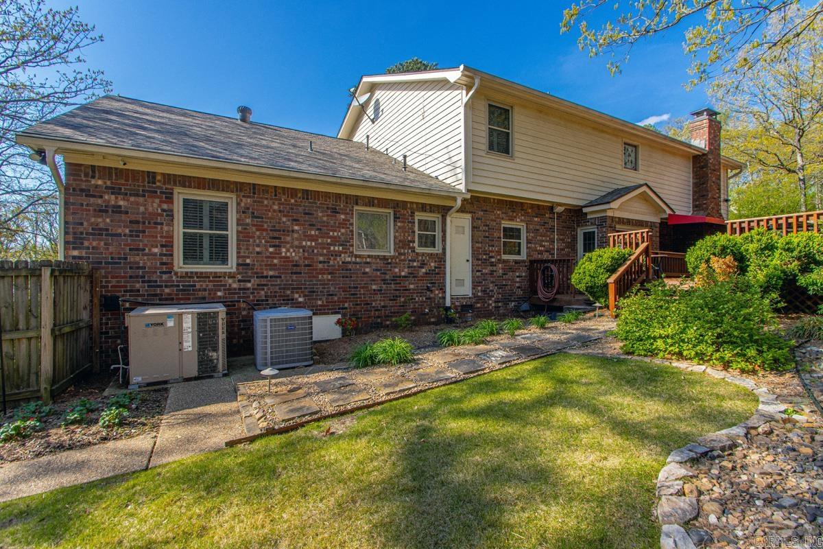 3 Longview  Little Rock, AR