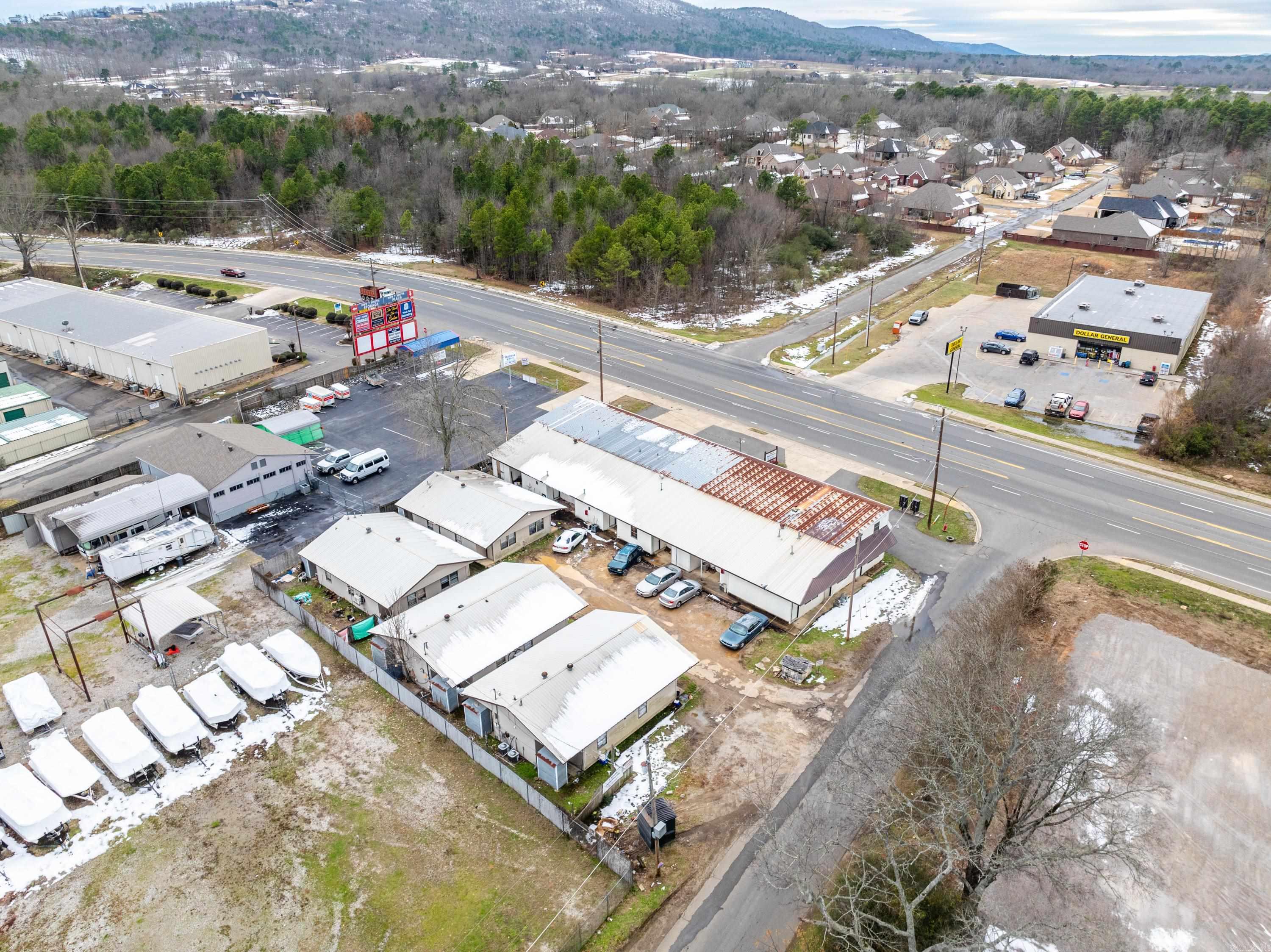 5703 CENTRAL AVENUE  Hot Springs, AR