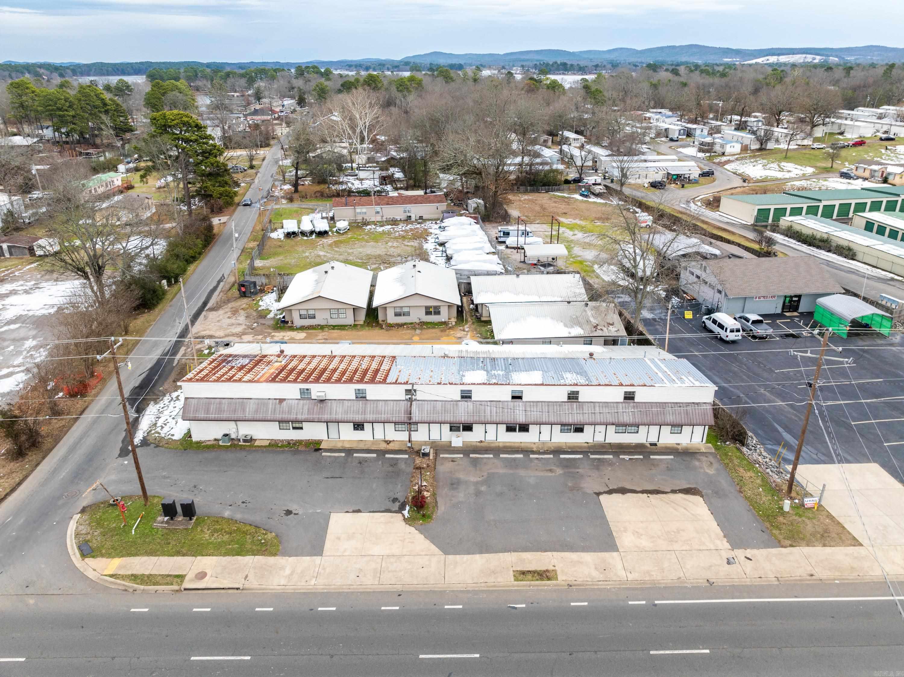 5703 CENTRAL AVENUE  Hot Springs, AR