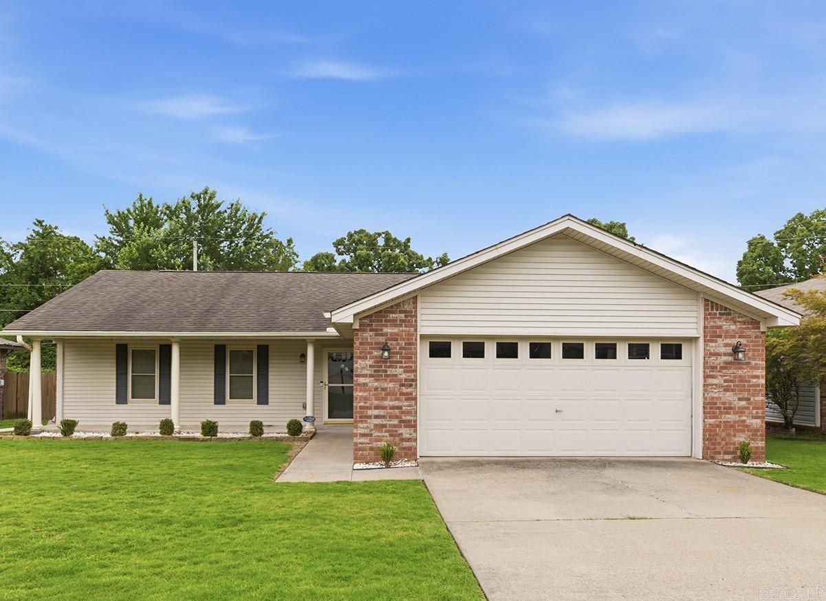 111 Amber Oaks  Sherwood, AR