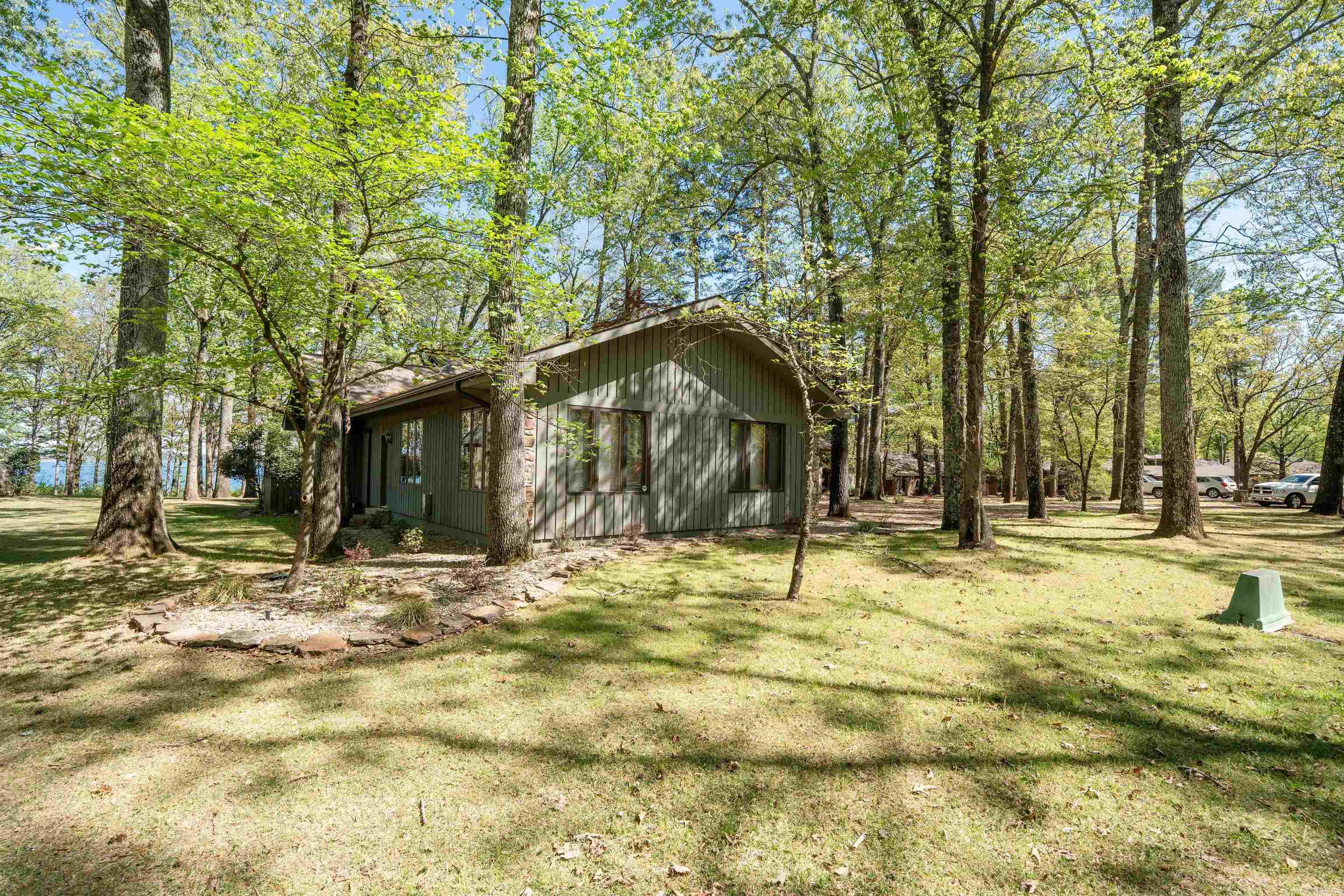 1064 Fox Chase  Heber Springs, AR