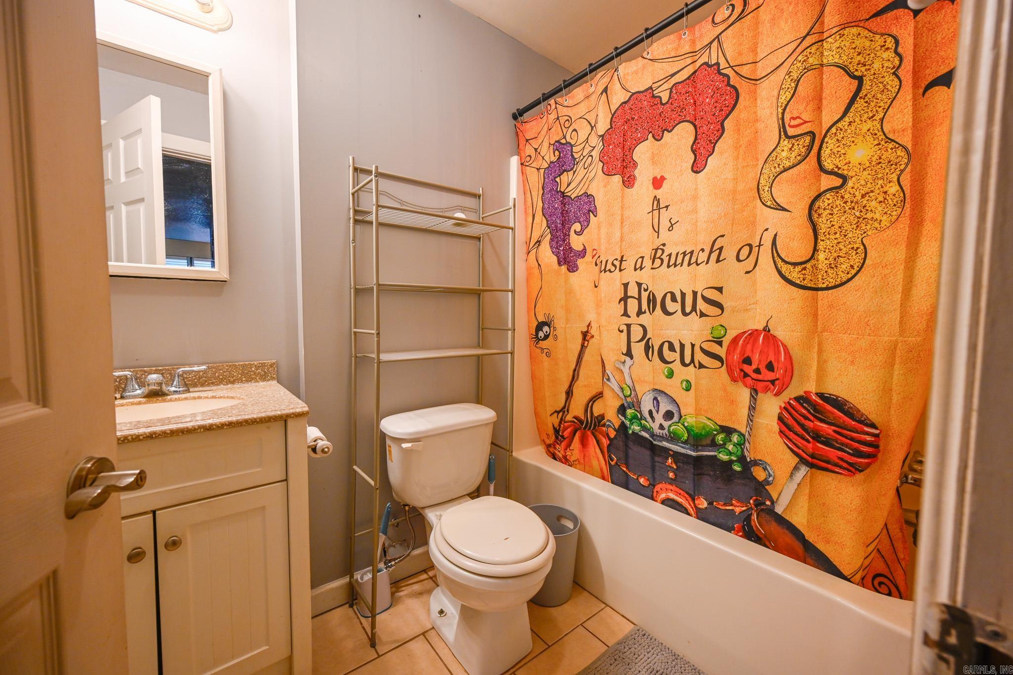136 Shady Oaks Lane  Mena, AR