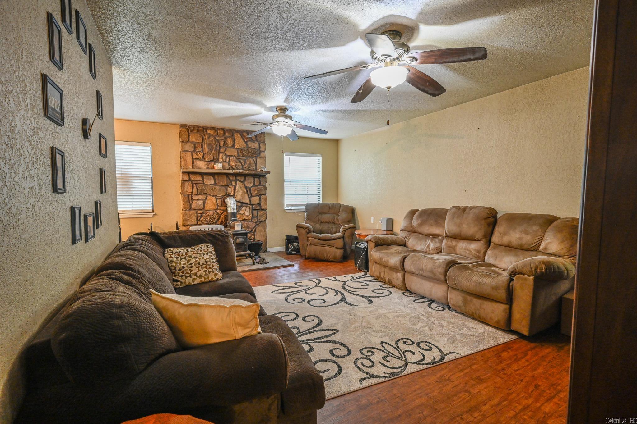 136 Shady Oaks Lane  Mena, AR