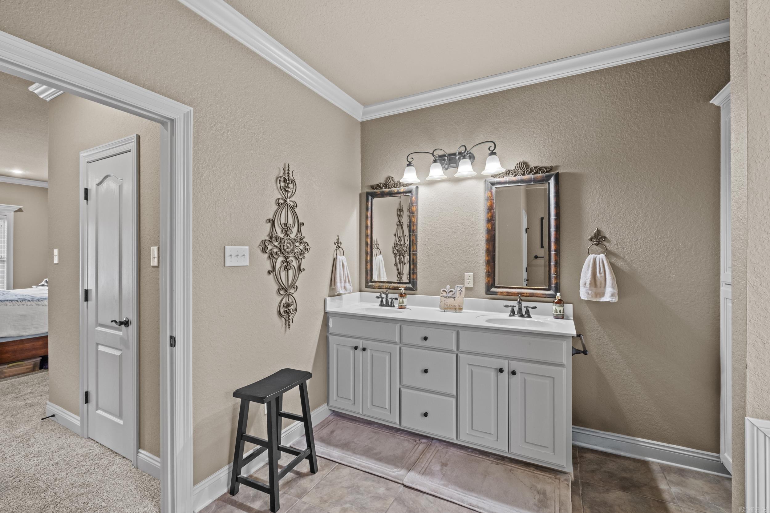 41 Shadow Creek Cir  Austin, AR