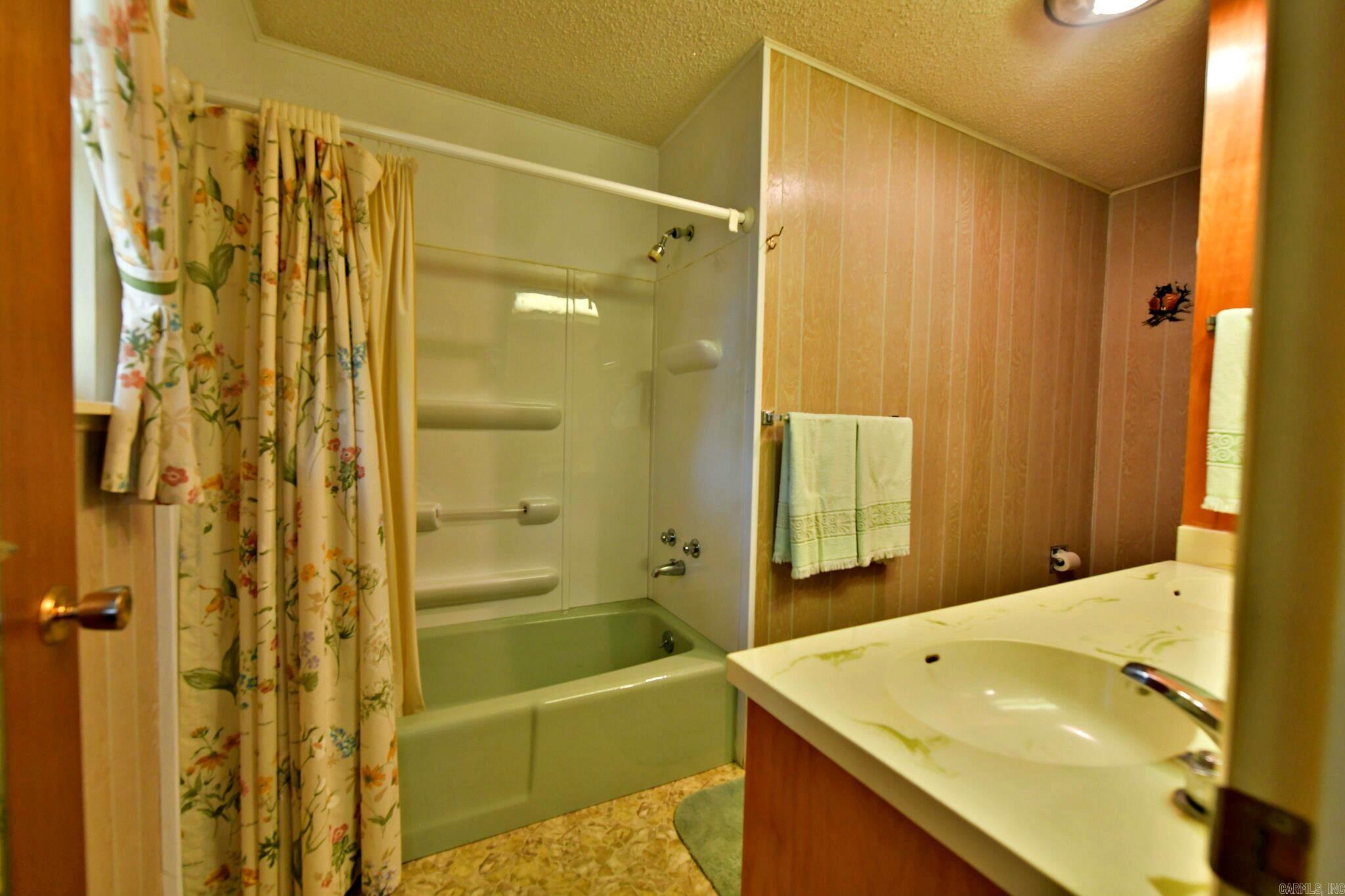 445 Polk Road 40  Hatfield, AR