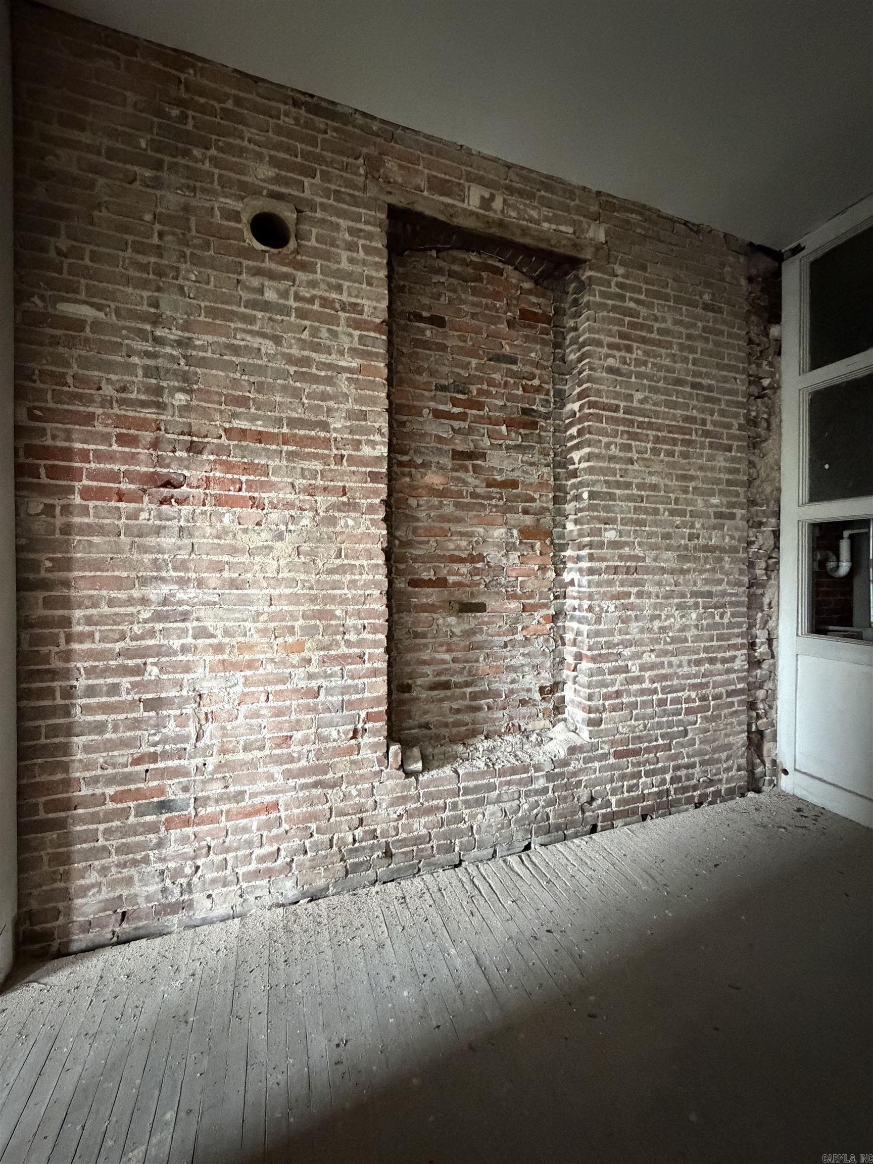 303 S Main  Jonesboro, AR