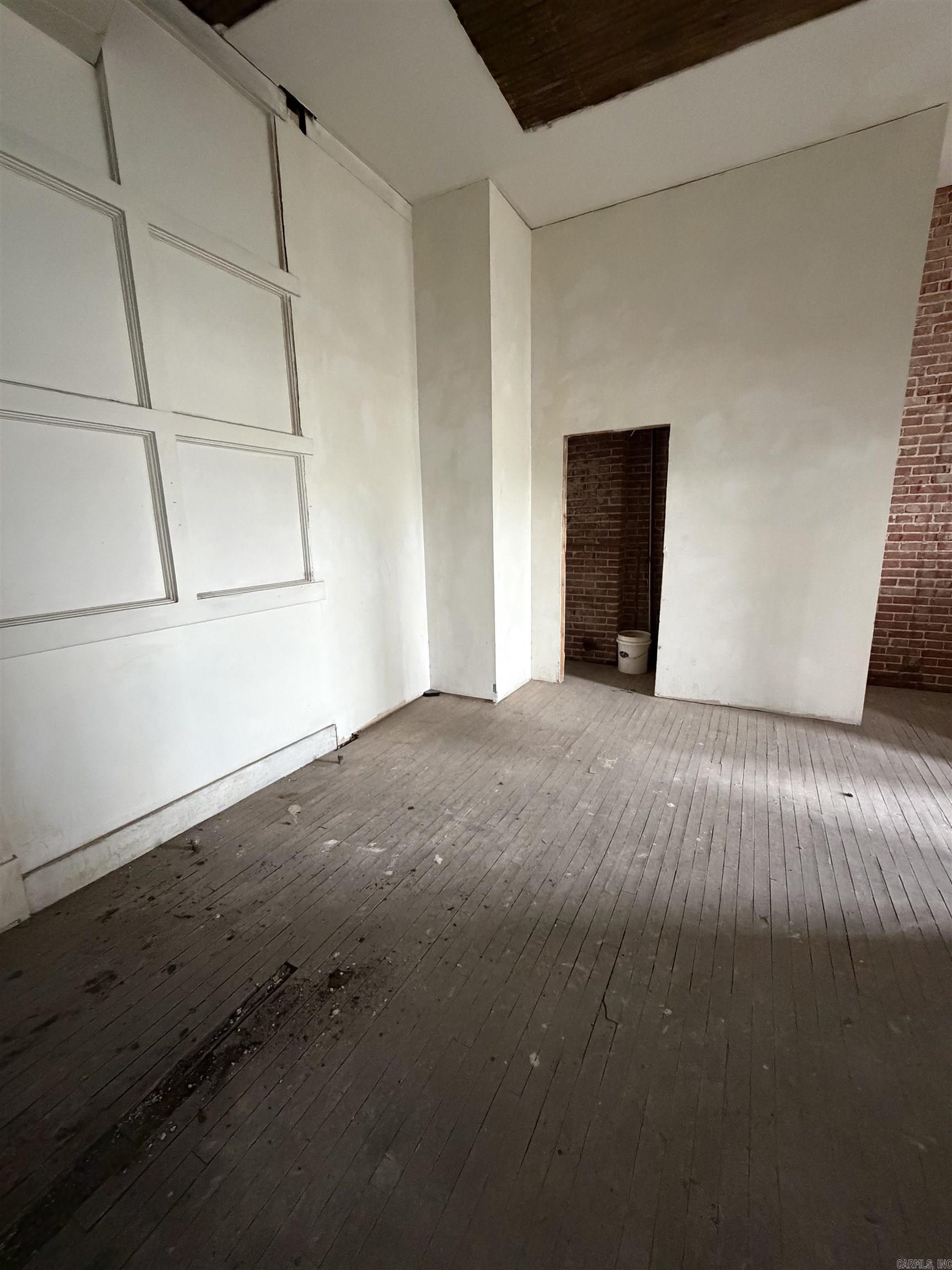 303 S Main  Jonesboro, AR