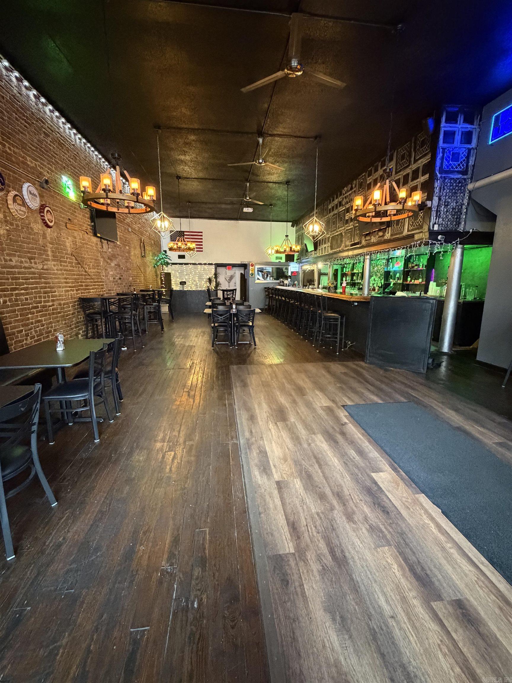 303 S Main  Jonesboro, AR
