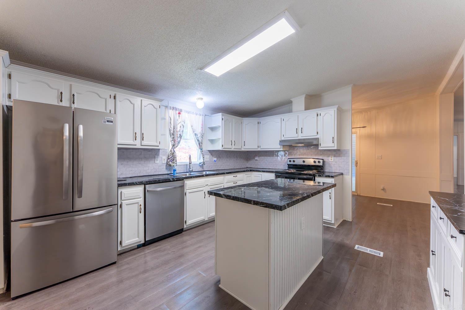 300 Chinn Springs  Batesville, AR