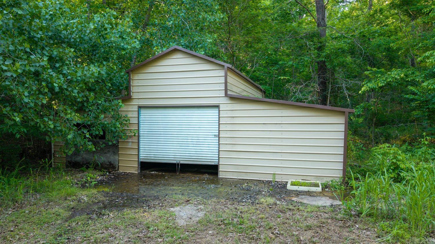 300 Chinn Springs  Batesville, AR