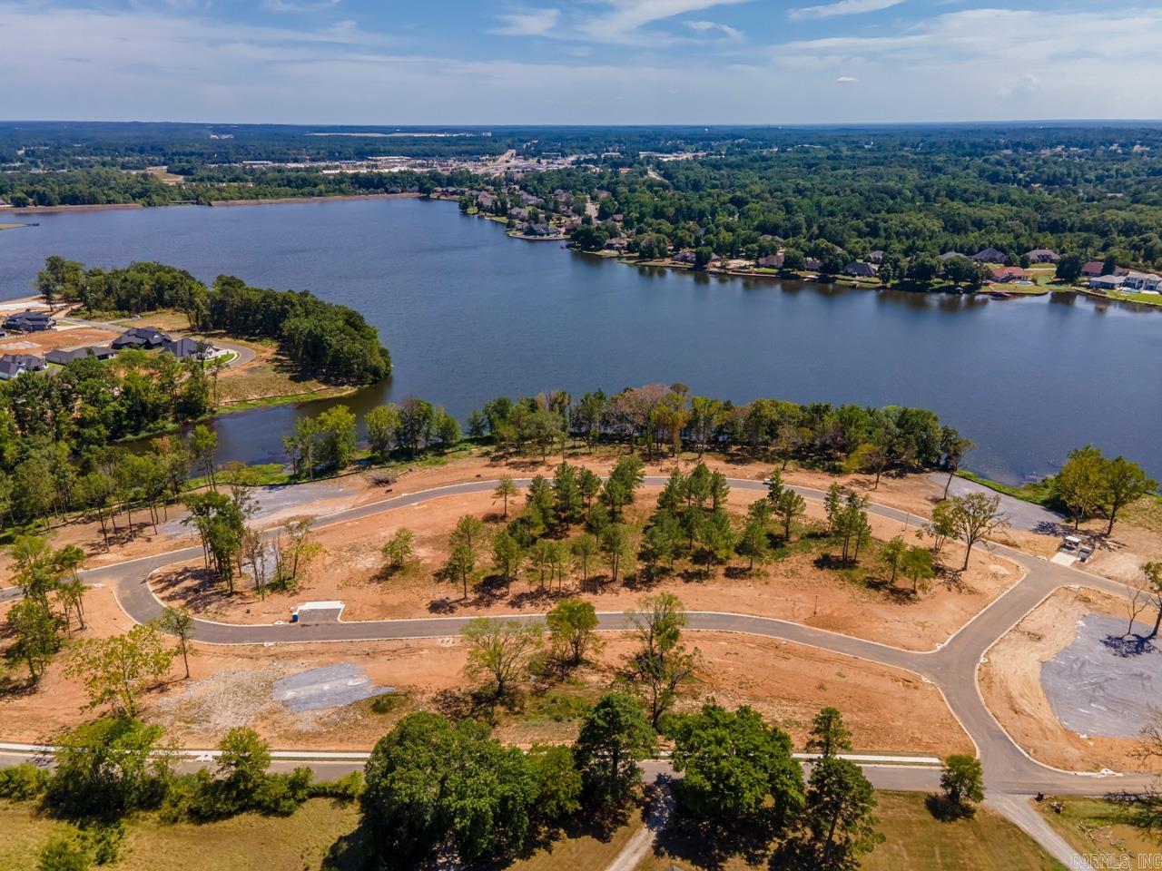 6087 Majestic Waters dr  Benton, AR