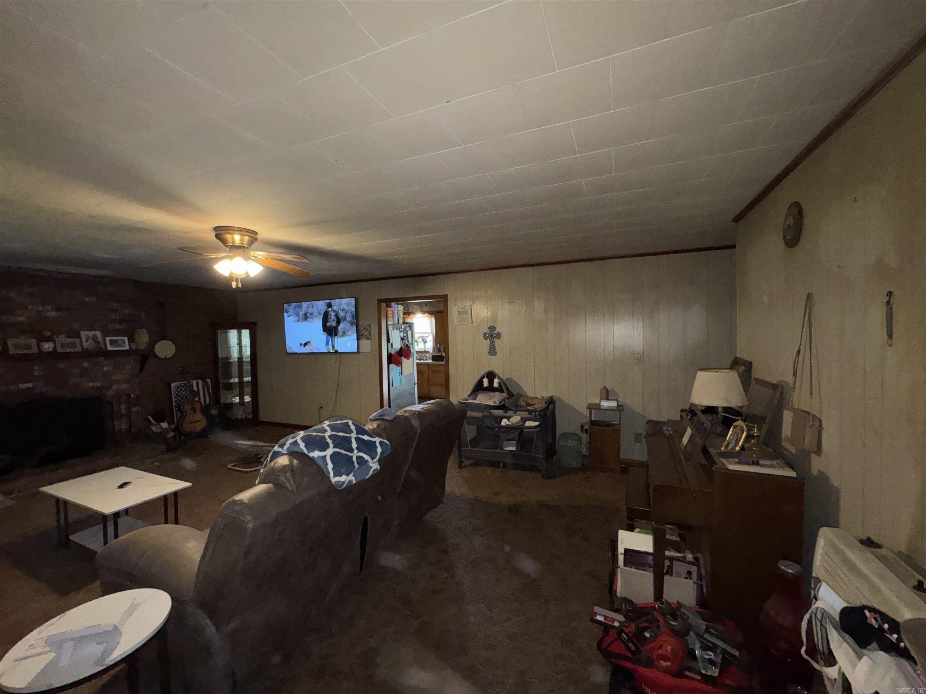 687 CR 472  Piggott, AR