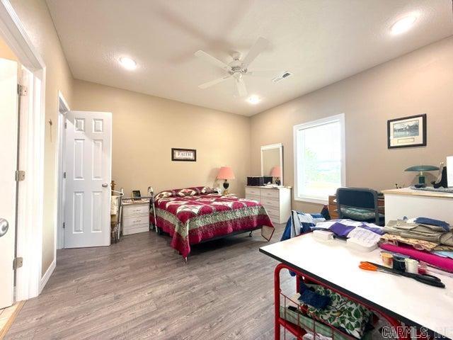 631 Spring Valley Dr  Mammoth Spring, AR