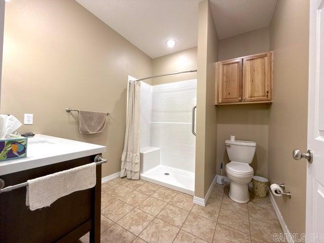 631 Spring Valley Dr  Mammoth Spring, AR