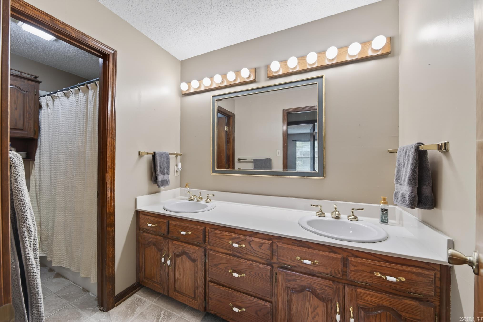 15 Castle Heights  Cabot, AR
