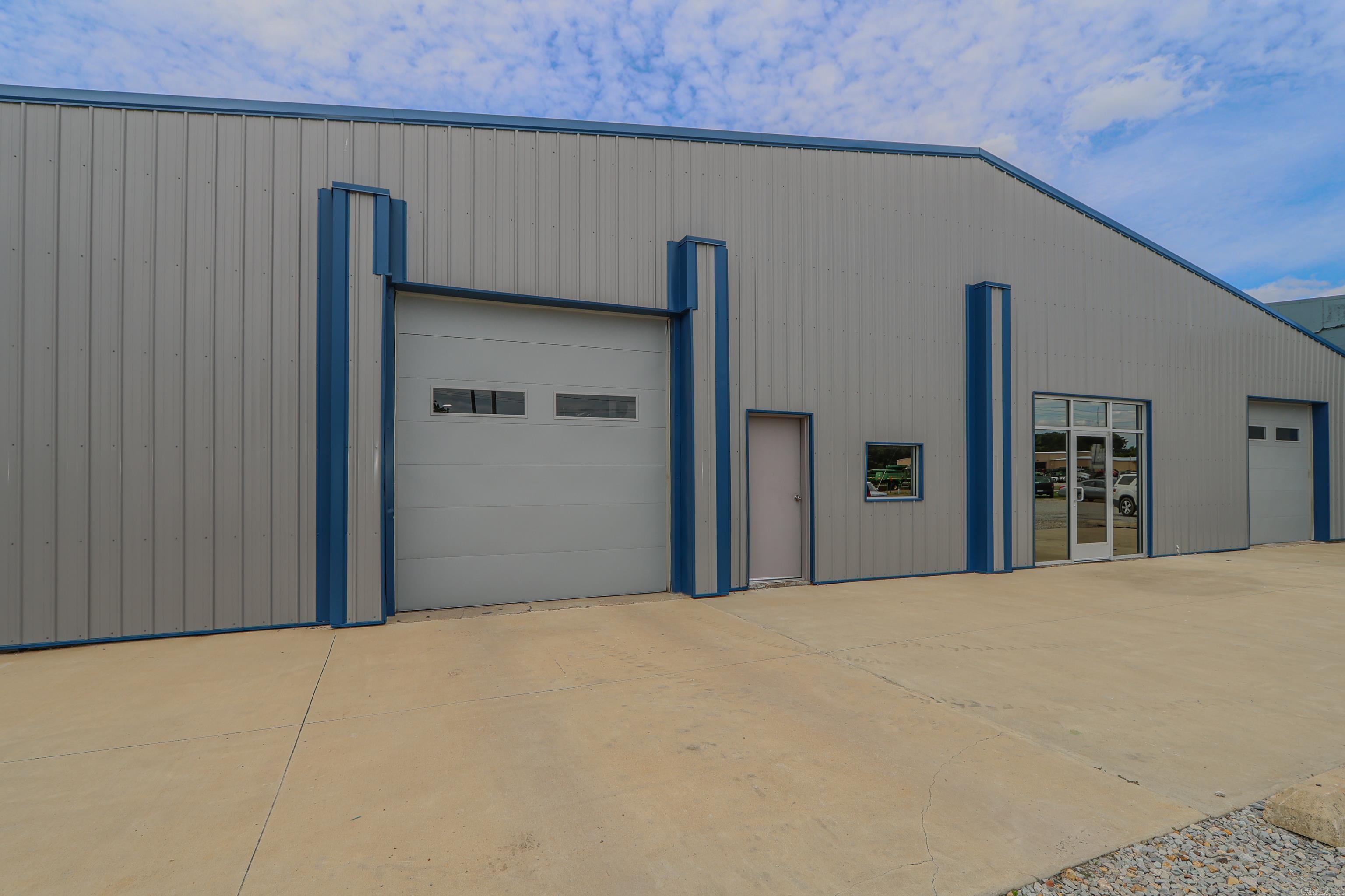 1501 E KINGSHIGHWAY  Paragould, AR
