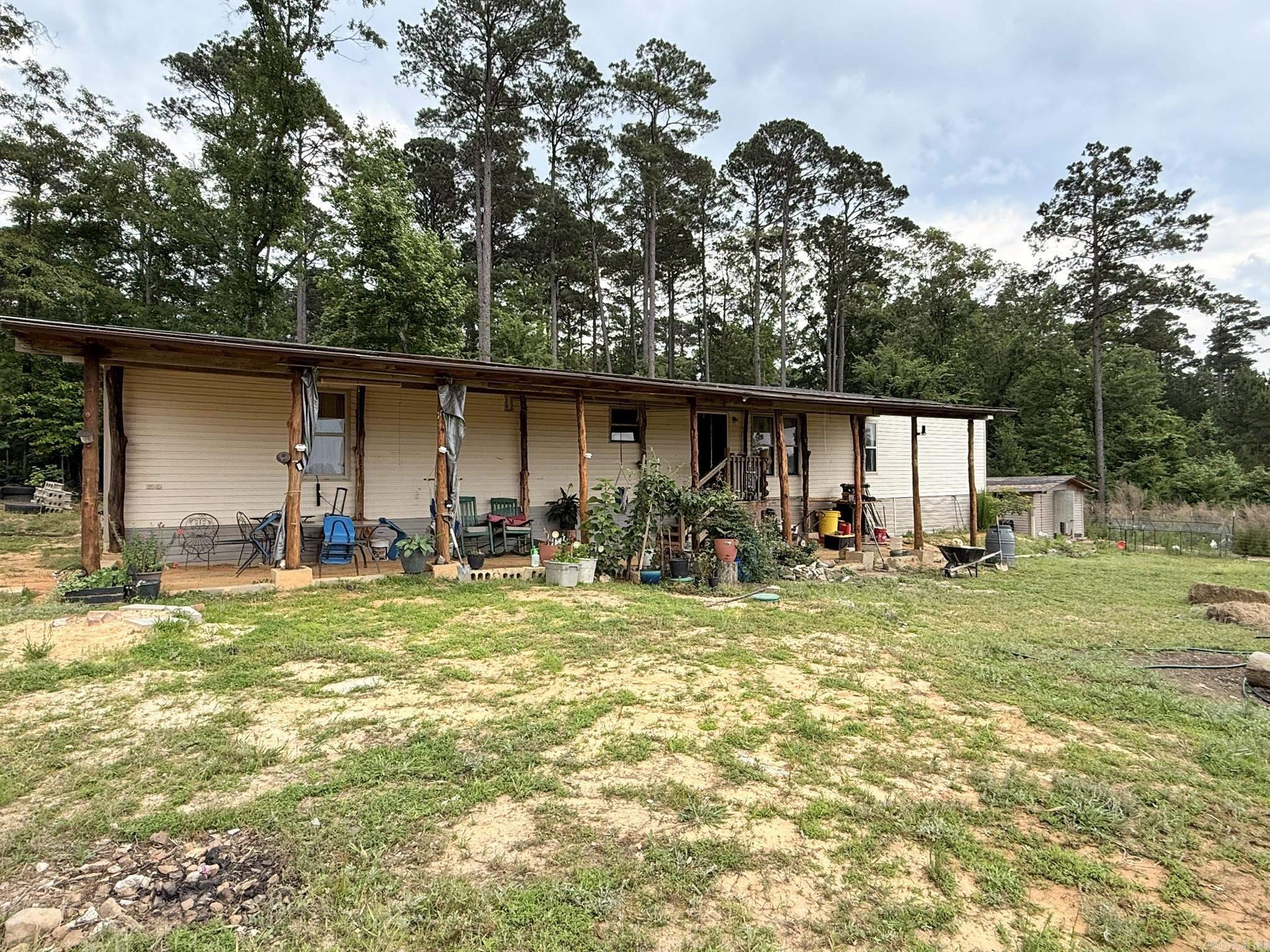 2184 Ozark  Bismarck, AR