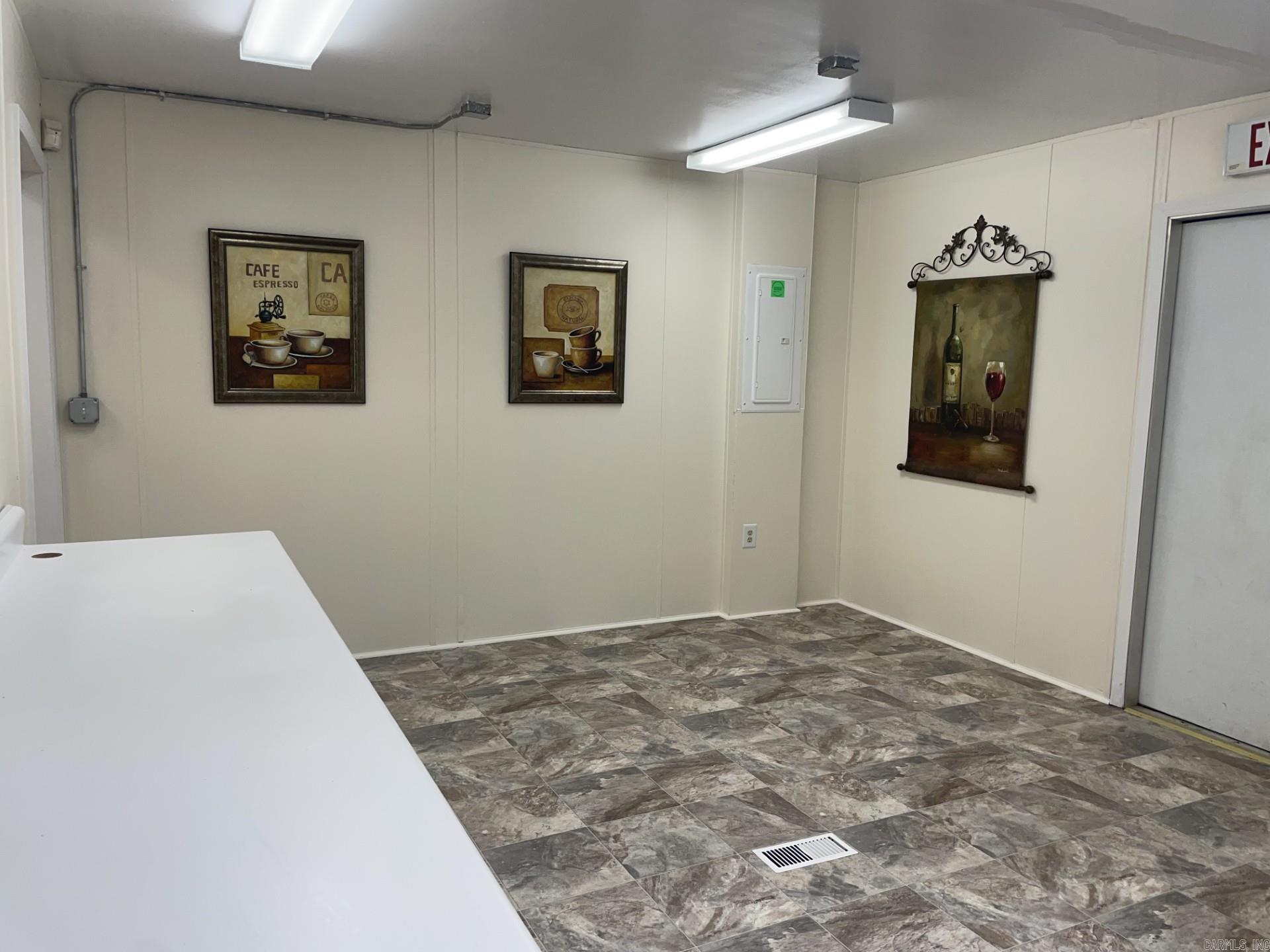 817 E Hwy 110  Heber Springs, AR