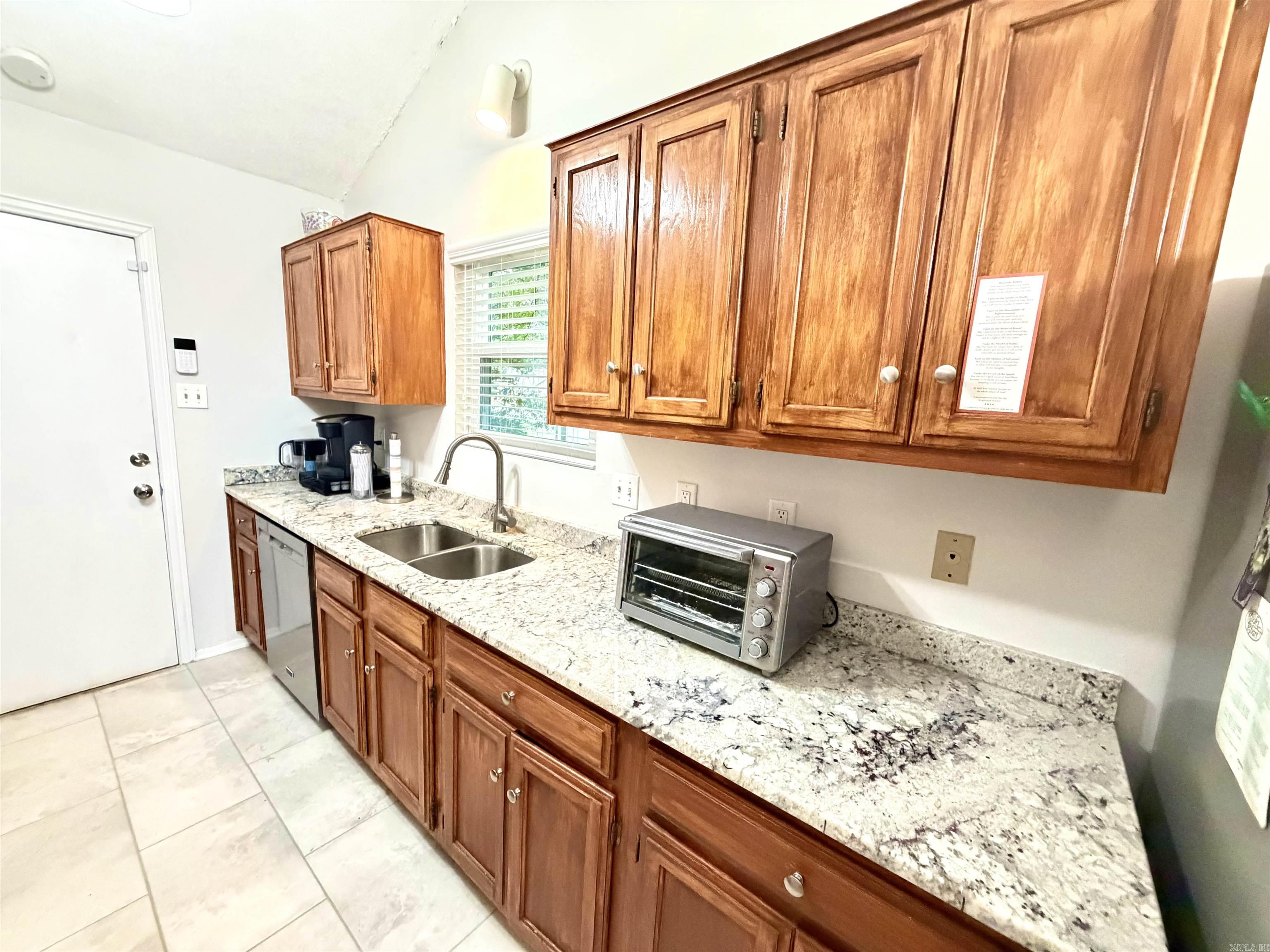 4 Red Oak Place  Maumelle, AR