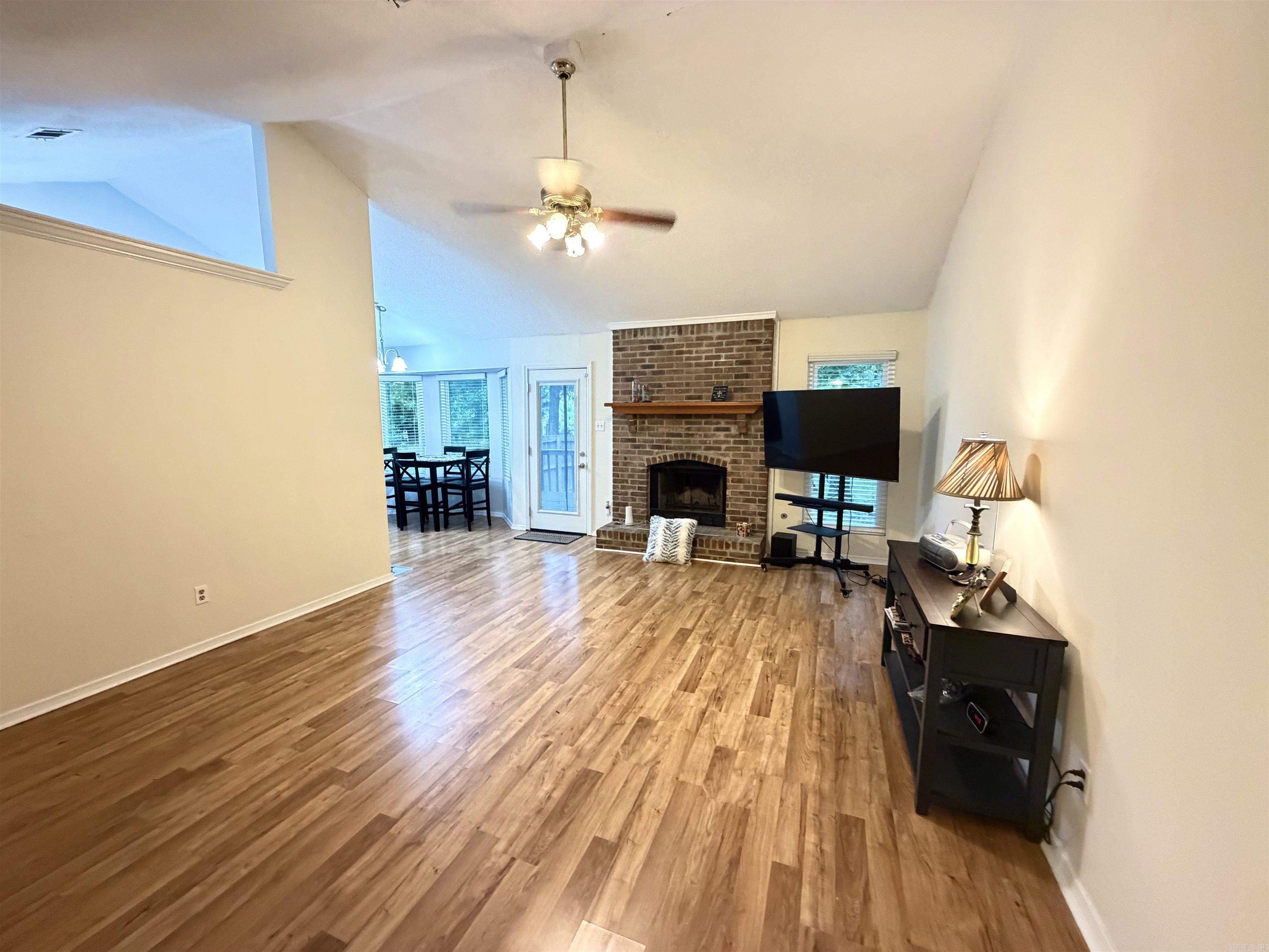 4 Red Oak Place  Maumelle, AR