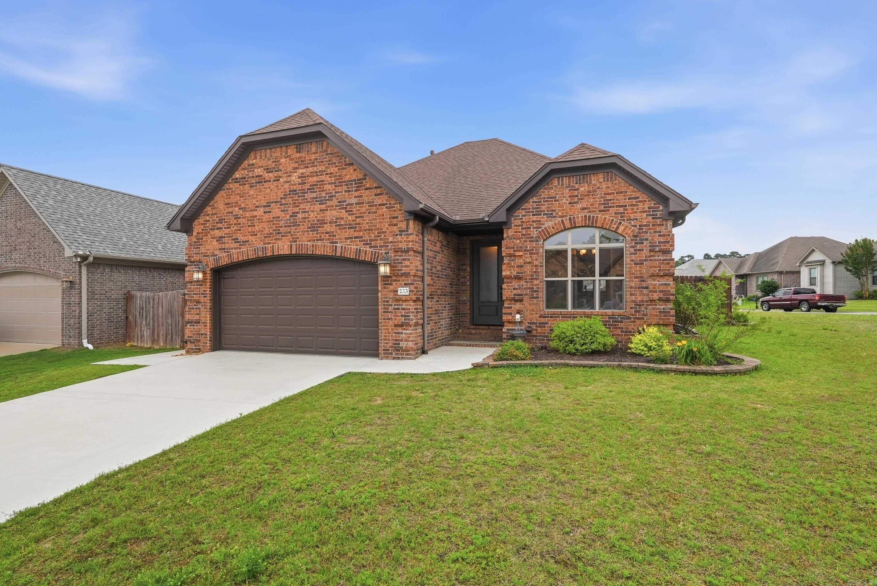 233 Nantucket Loop  Maumelle, AR
