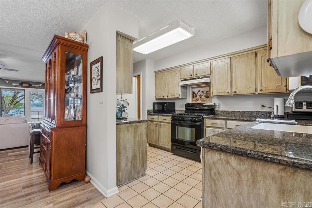 1445 Marion Anderson  Hot Springs, AR