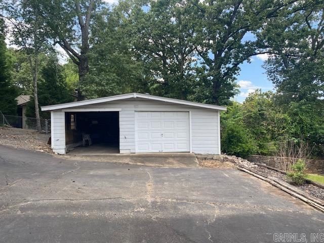 1445 Marion Anderson Road Hot Springs, AR 71913