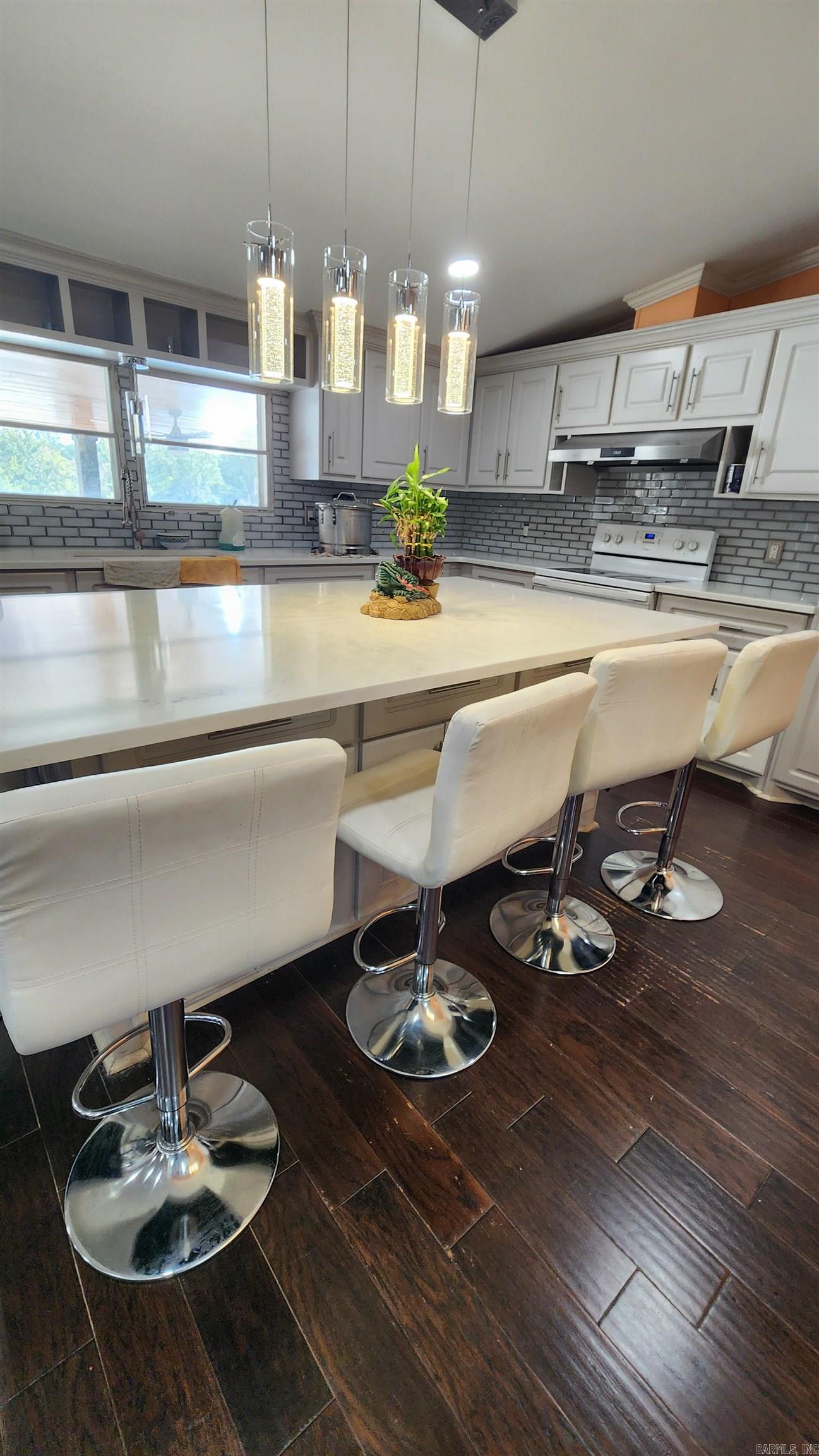 15900 Hidden Valley Trl  Little Rock, AR