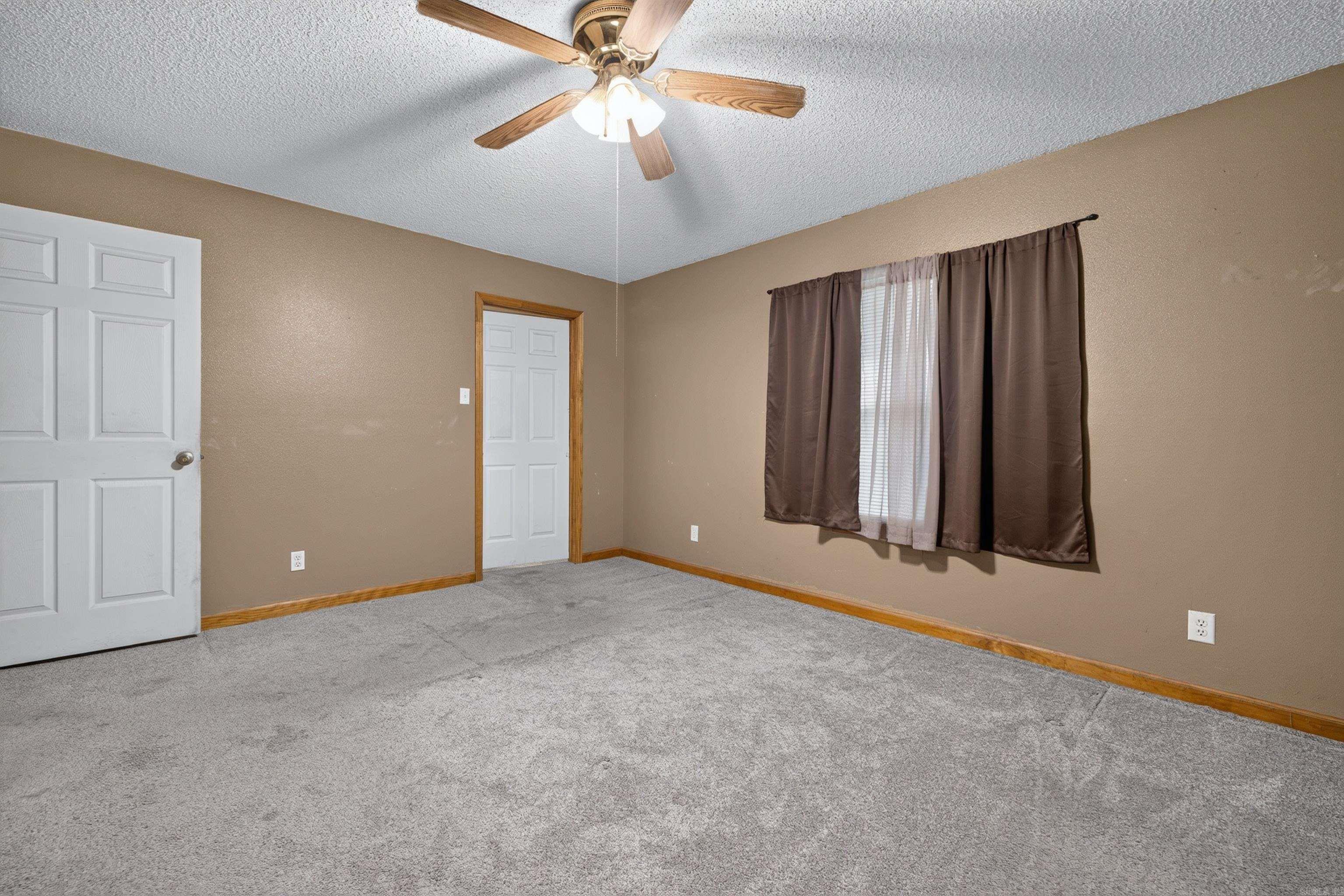 2736 Riverview  Malvern, AR