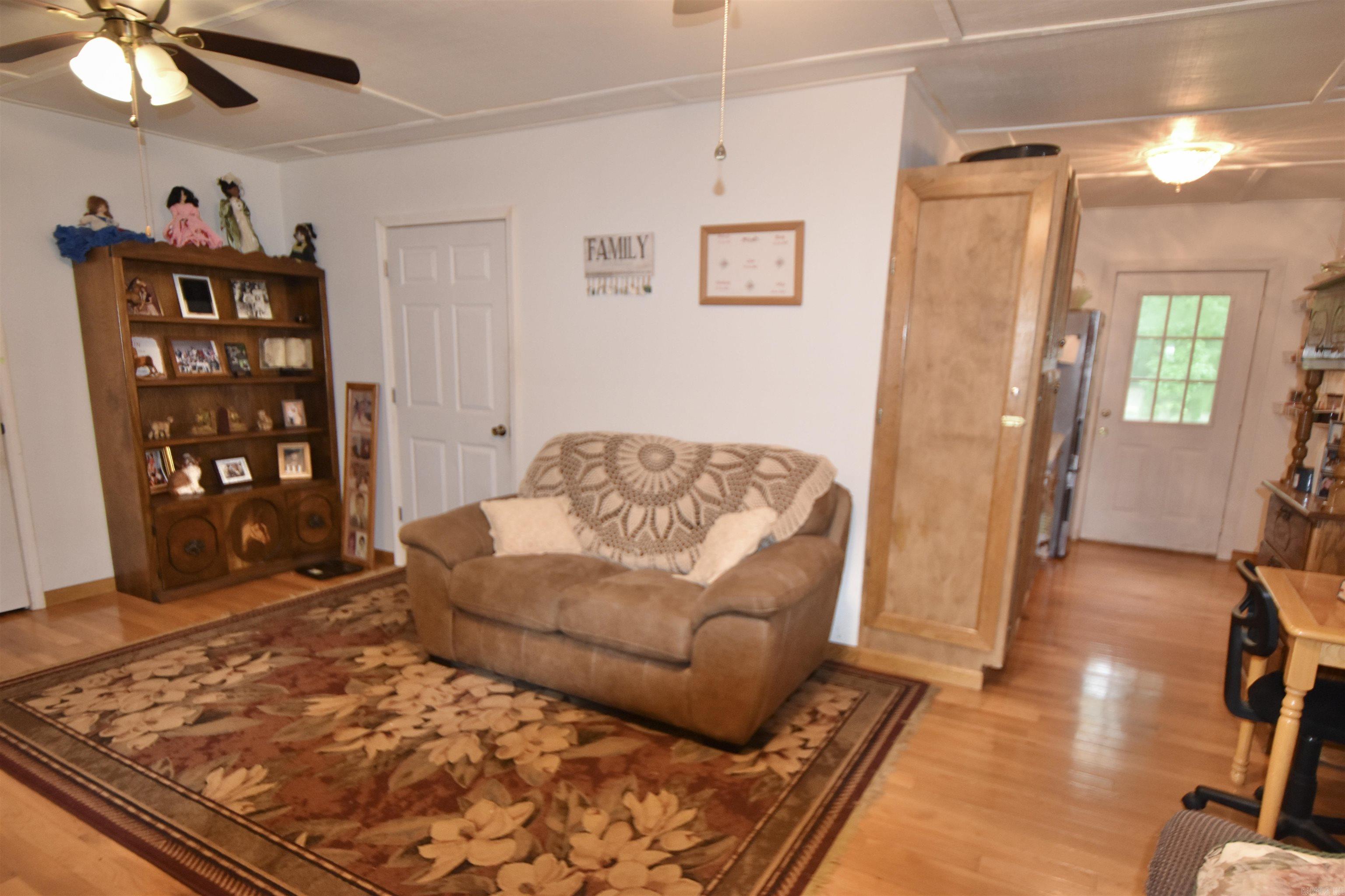 2736 Riverview  Malvern, AR